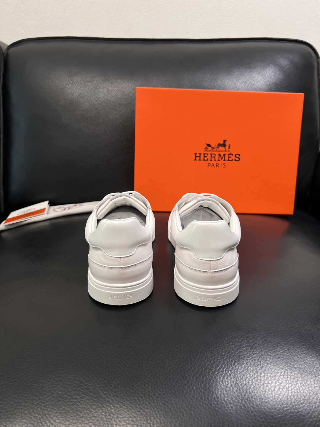 Hermes  高品质  顶级工艺品  爱马仕 专柜同步发售原厂配置，意大利进口原版牛皮面料，高品质拼接