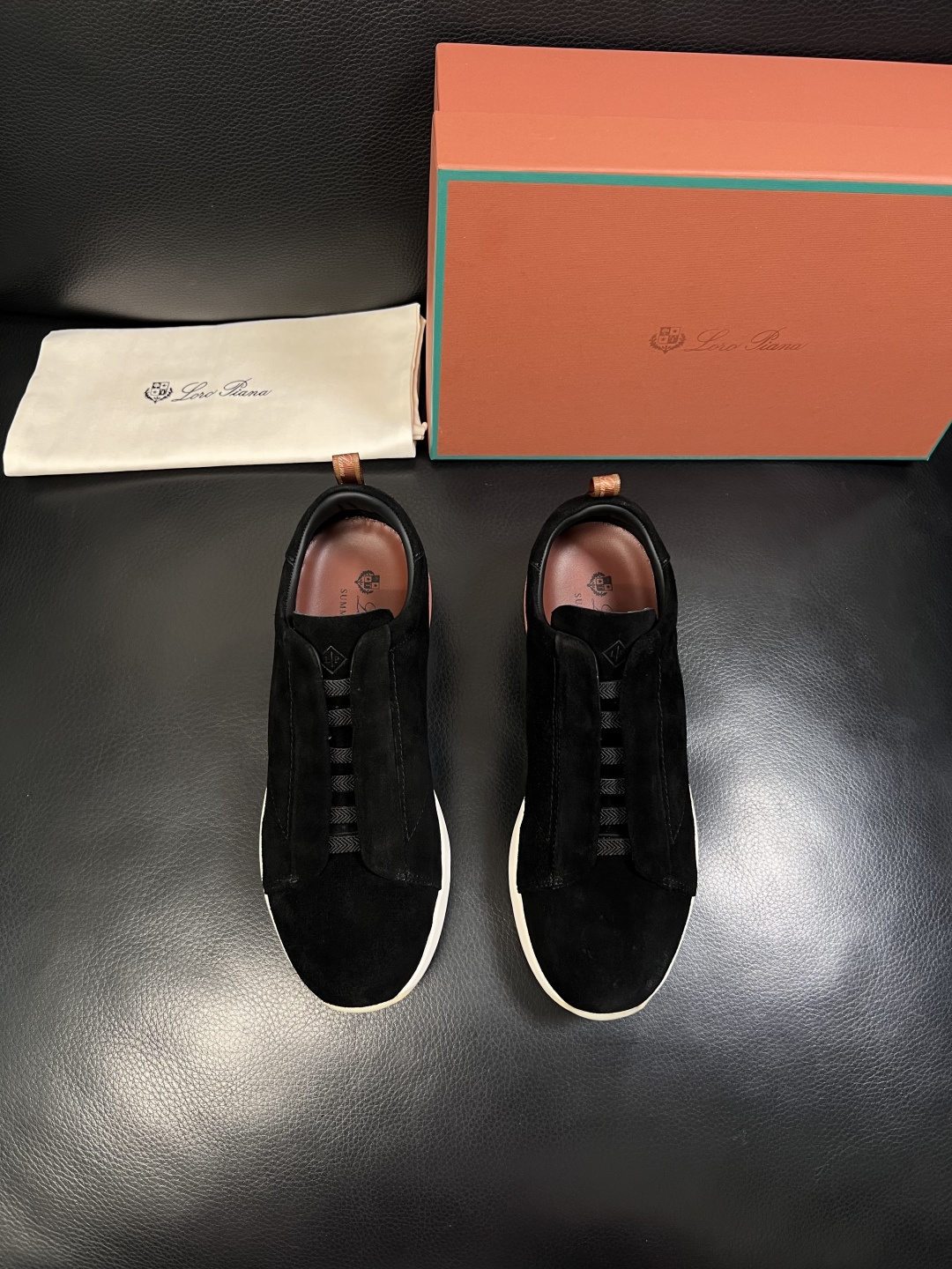 Loro Piana  高品质  顶级工艺品  诺悠翩雅  新品专柜同步原厂配置，鞋面意大利进口牛皮面料