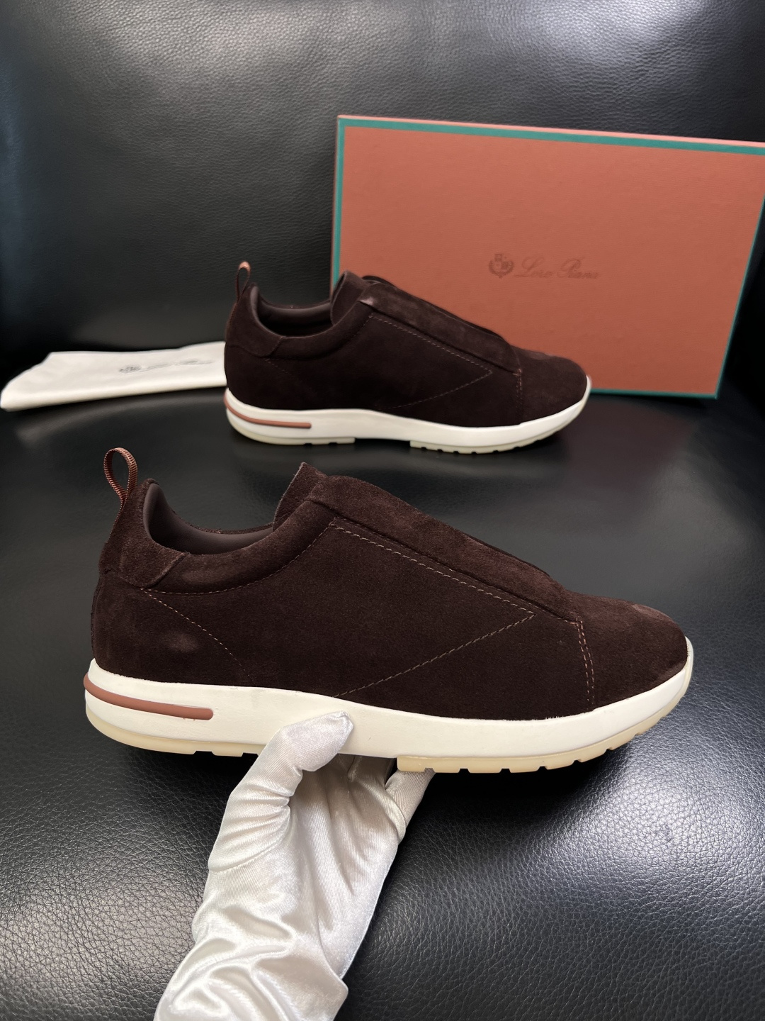 Loro Piana  高品质  顶级工艺品  诺悠翩雅  新品专柜同步原厂配置，鞋面意大利进口牛皮面料