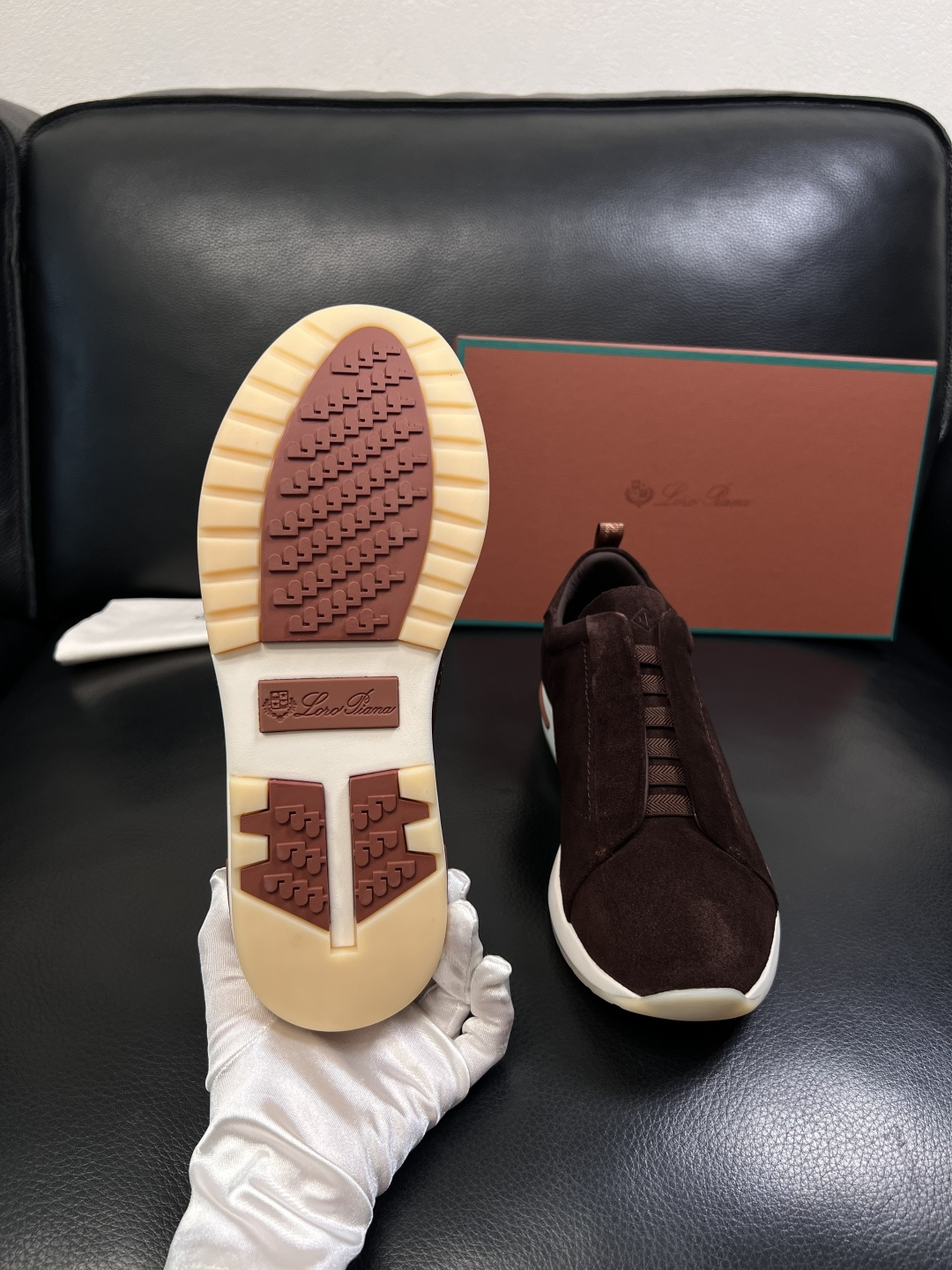 Loro Piana  高品质  顶级工艺品  诺悠翩雅  新品专柜同步原厂配置，鞋面意大利进口牛皮面料