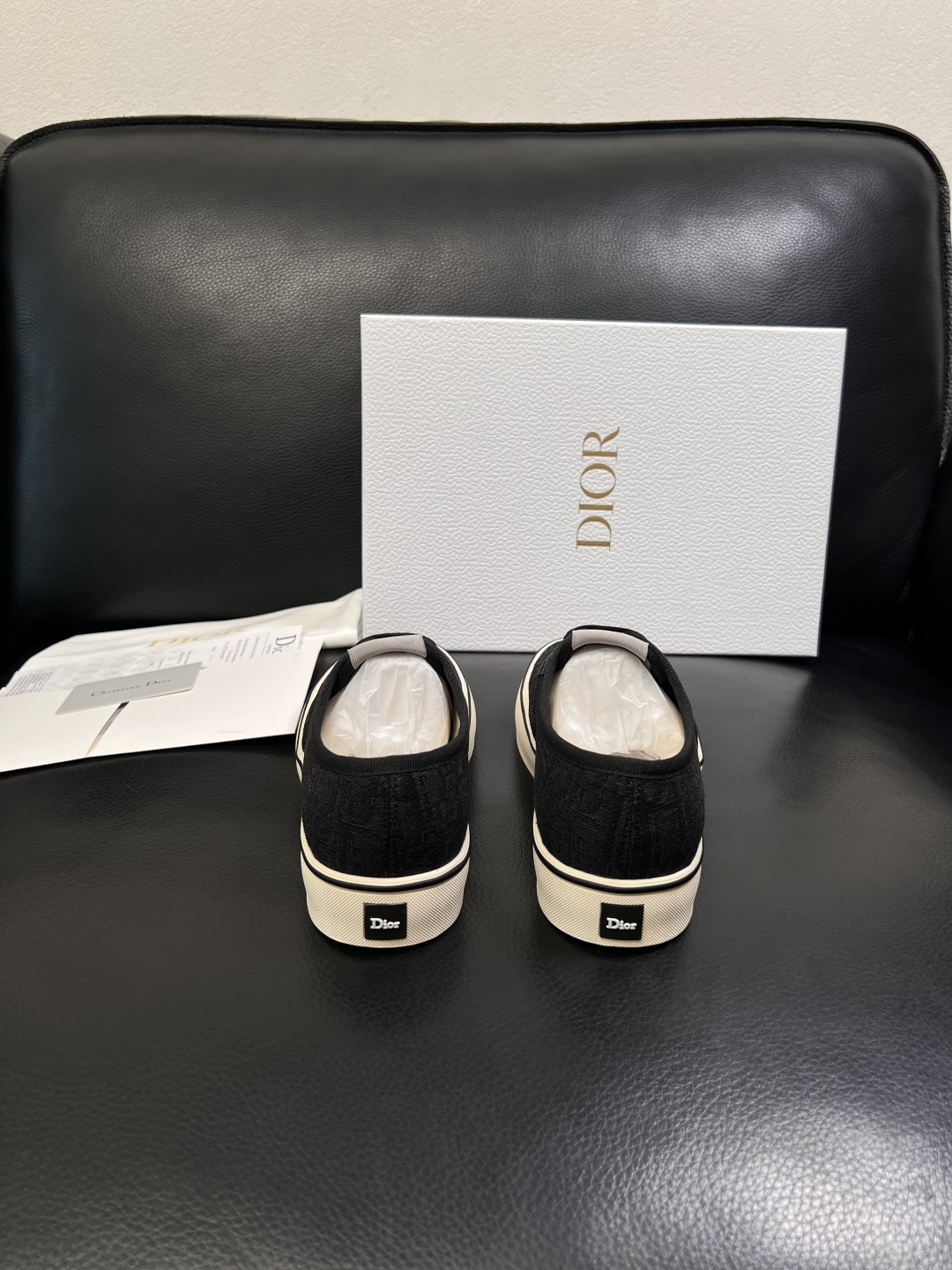 Dior 顶级工艺品 迪奥  专柜同步 原厂配置，意大利进口原版牛皮面料，透气舒适进口水染牛里垫，鞋底：