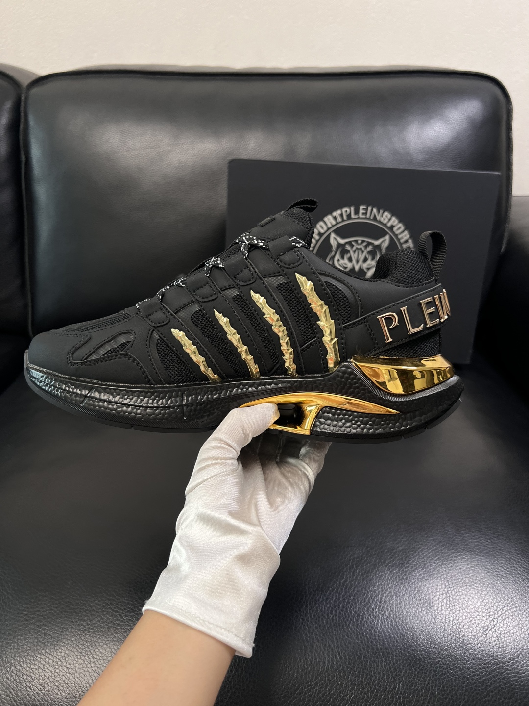 PHILIPPPLEIN  高品质 顶级工艺品 菲利普PP 新品专柜同步原厂配置，意大利进口牛皮搭配网布