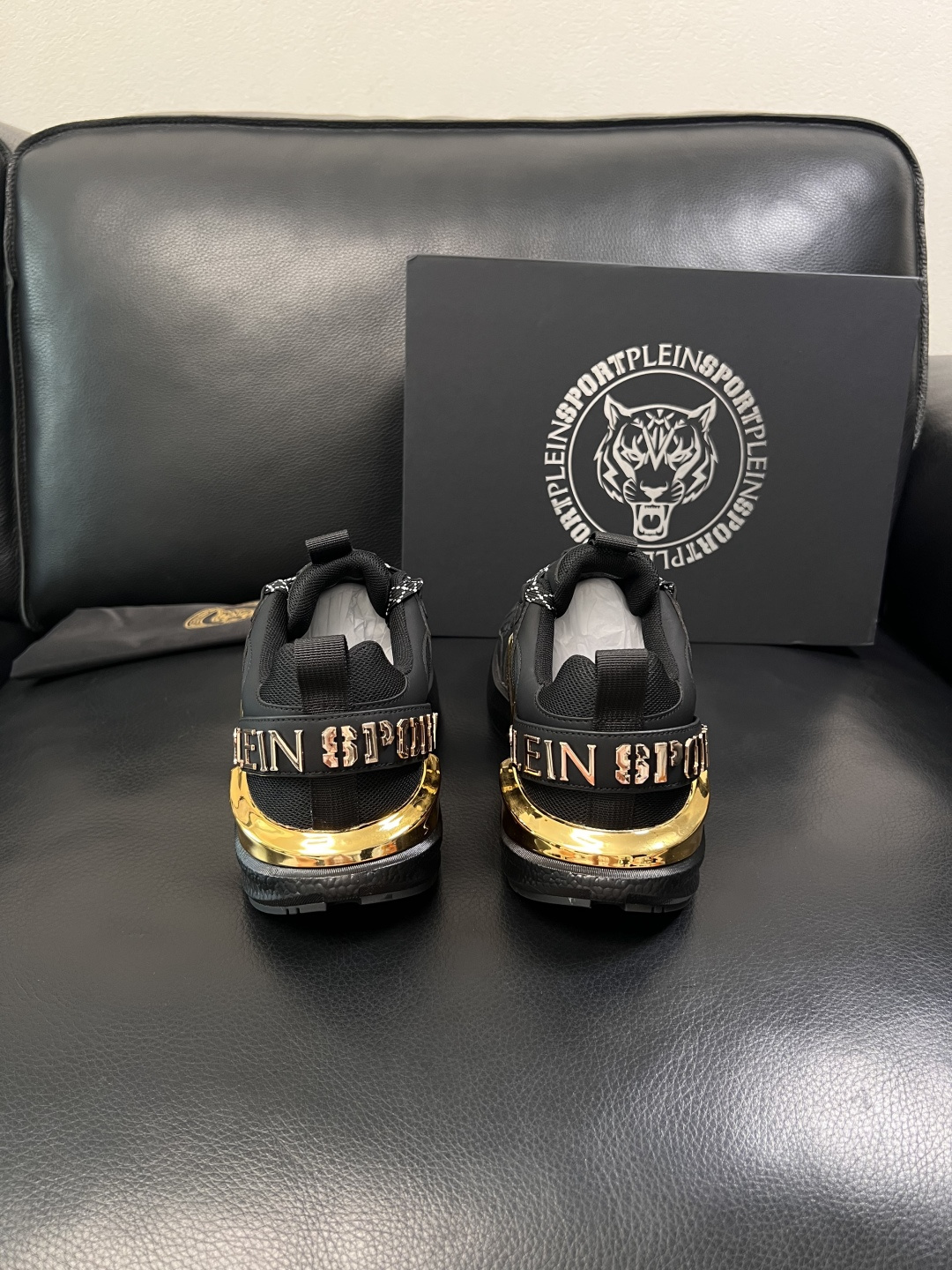 PHILIPPPLEIN  高品质 顶级工艺品 菲利普PP 新品专柜同步原厂配置，意大利进口牛皮搭配网布