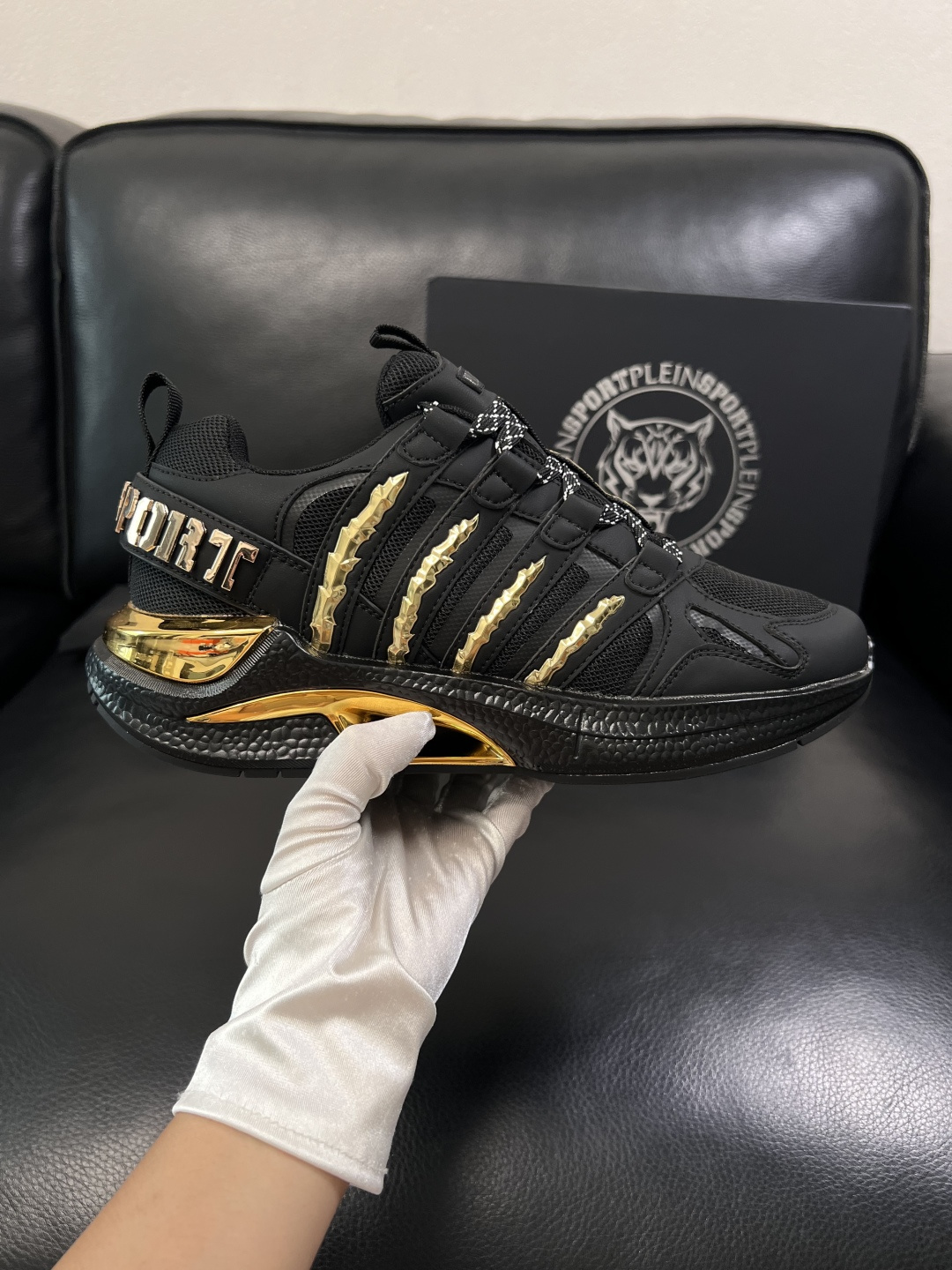 PHILIPPPLEIN  高品质 顶级工艺品 菲利普PP 新品专柜同步原厂配置，意大利进口牛皮搭配网布