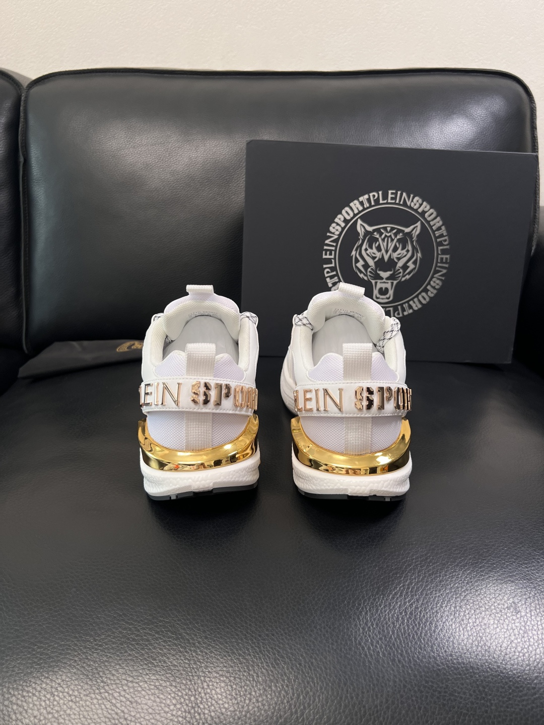 PHILIPPPLEIN  高品质 顶级工艺品 菲利普PP 新品专柜同步原厂配置，意大利进口牛皮搭配网布