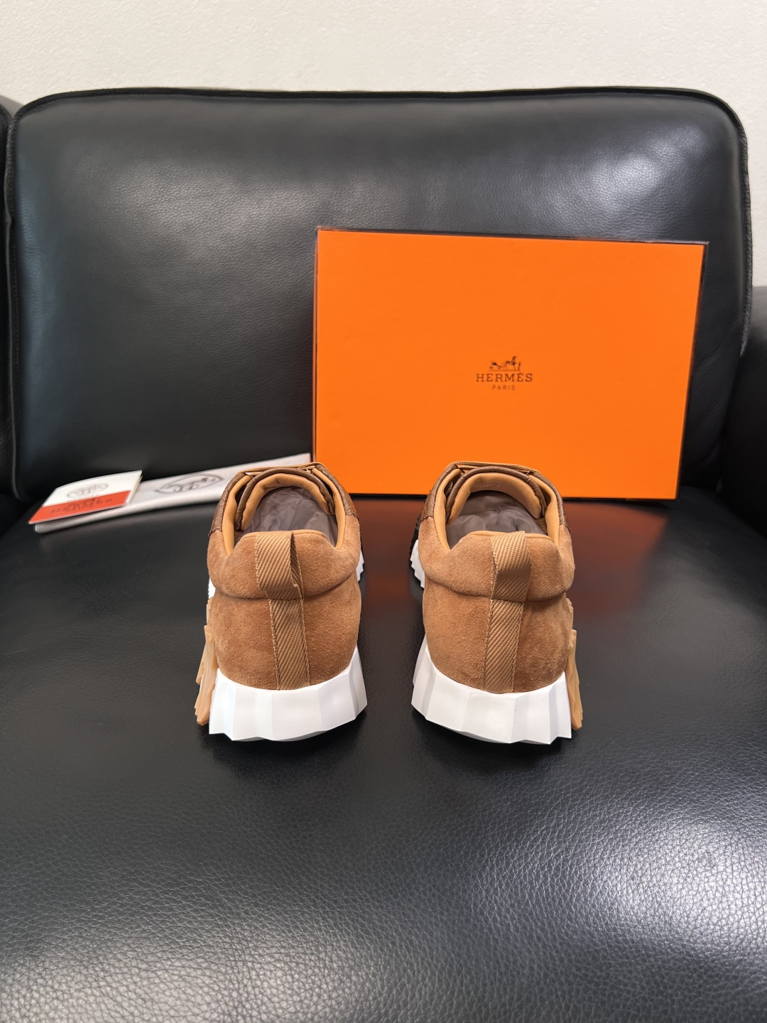 Hermes  高品质  顶级工艺品  爱马仕 专柜同步发售原厂配置，意大利进口原版牛皮面料，高品质拼接