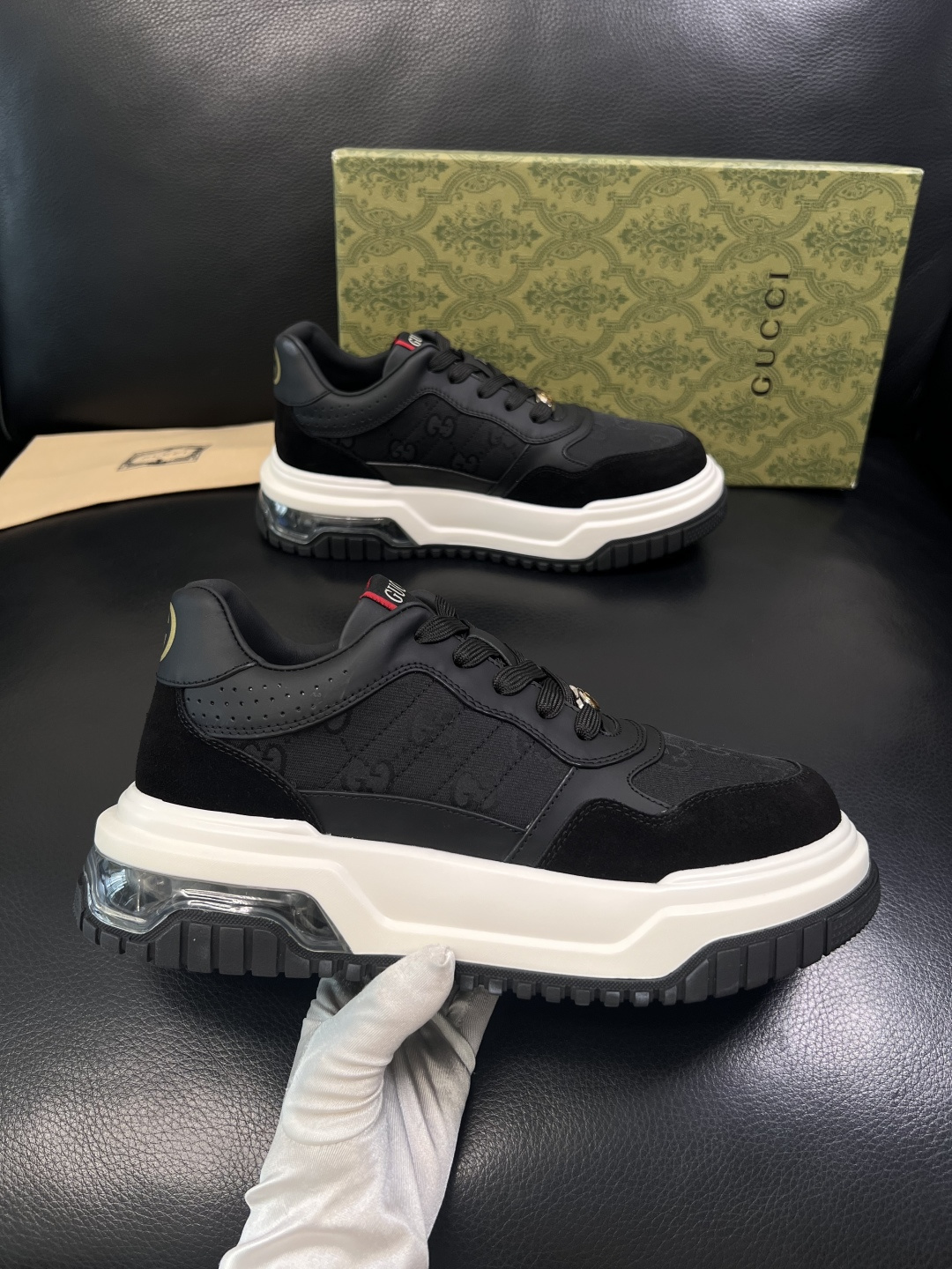 Gucci  高品质  顶级工艺品  古奇  专柜新款原厂配置，意大利进口牛皮搭配印花布面料，进口牛皮内