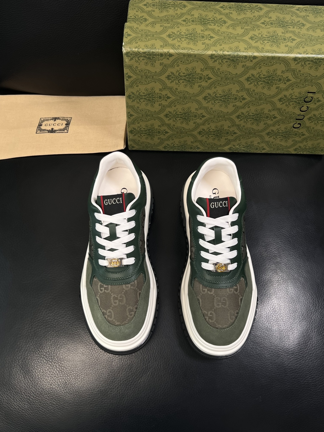 Gucci  高品质  顶级工艺品  古奇  专柜新款原厂配置，意大利进口牛皮搭配印花布面料，进口牛皮内