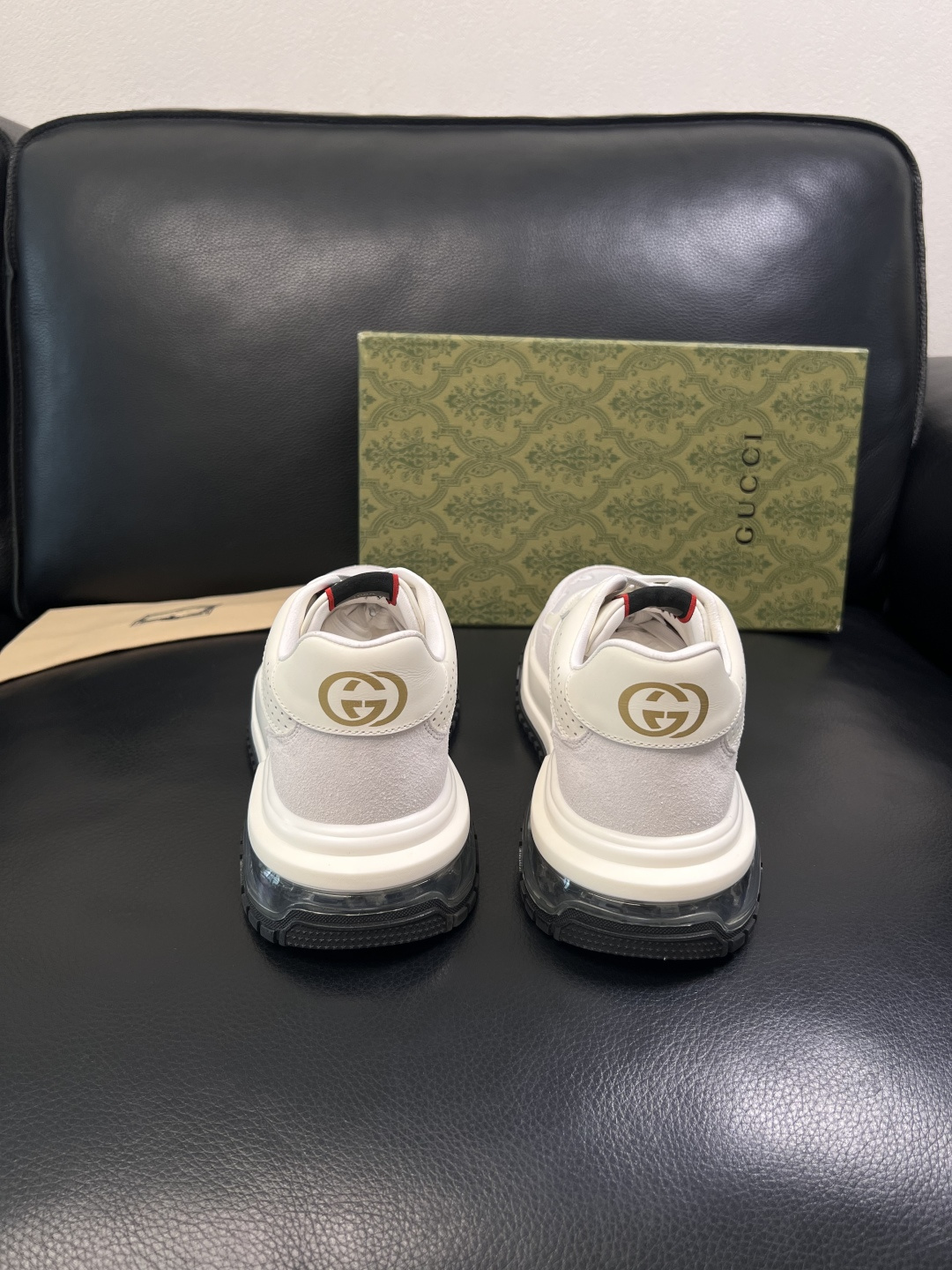 Gucci  高品质  顶级工艺品  古奇  专柜新款原厂配置，意大利进口牛皮搭配印花布面料，进口牛皮内