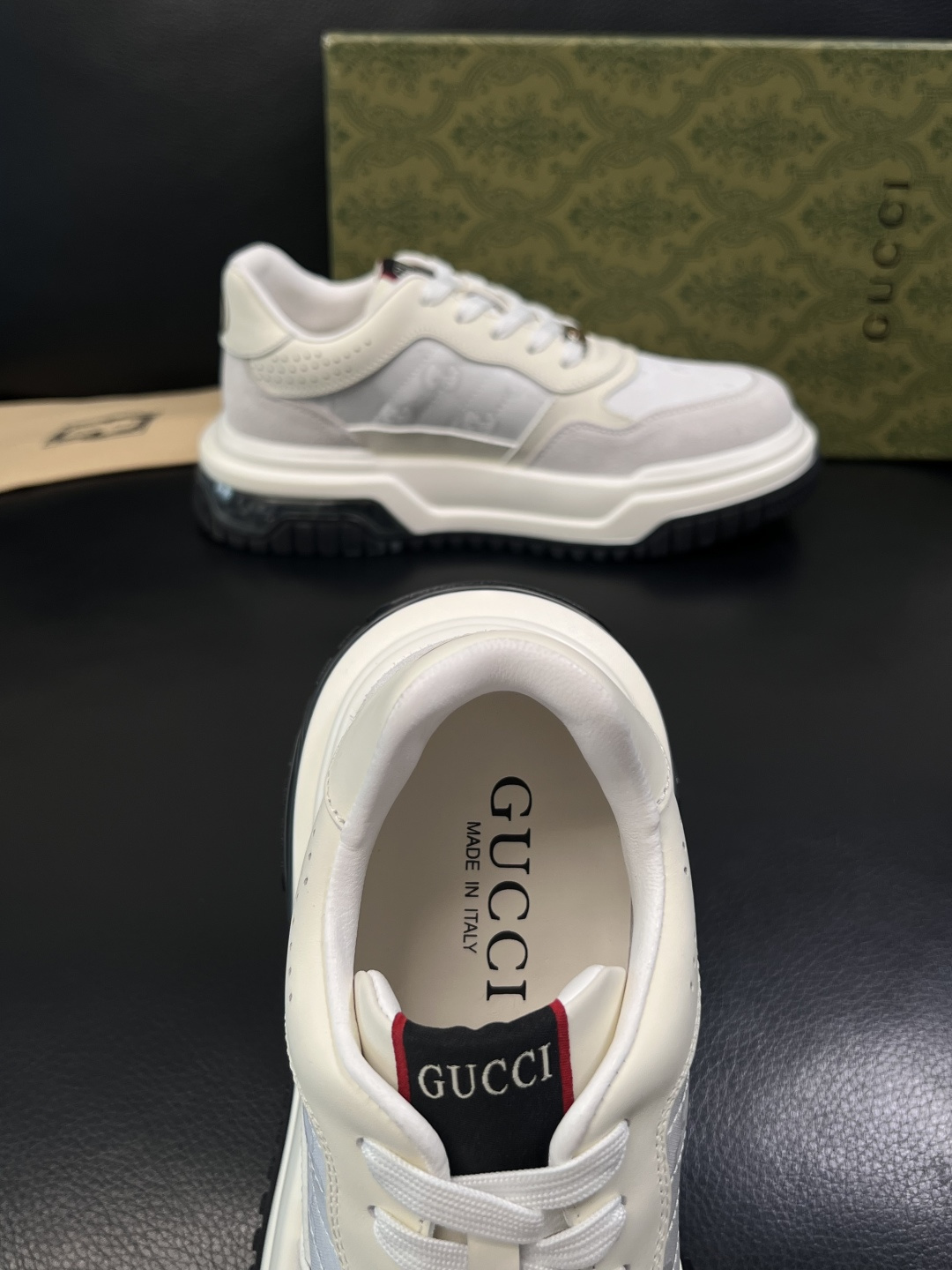 Gucci  高品质  顶级工艺品  古奇  专柜新款原厂配置，意大利进口牛皮搭配印花布面料，进口牛皮内