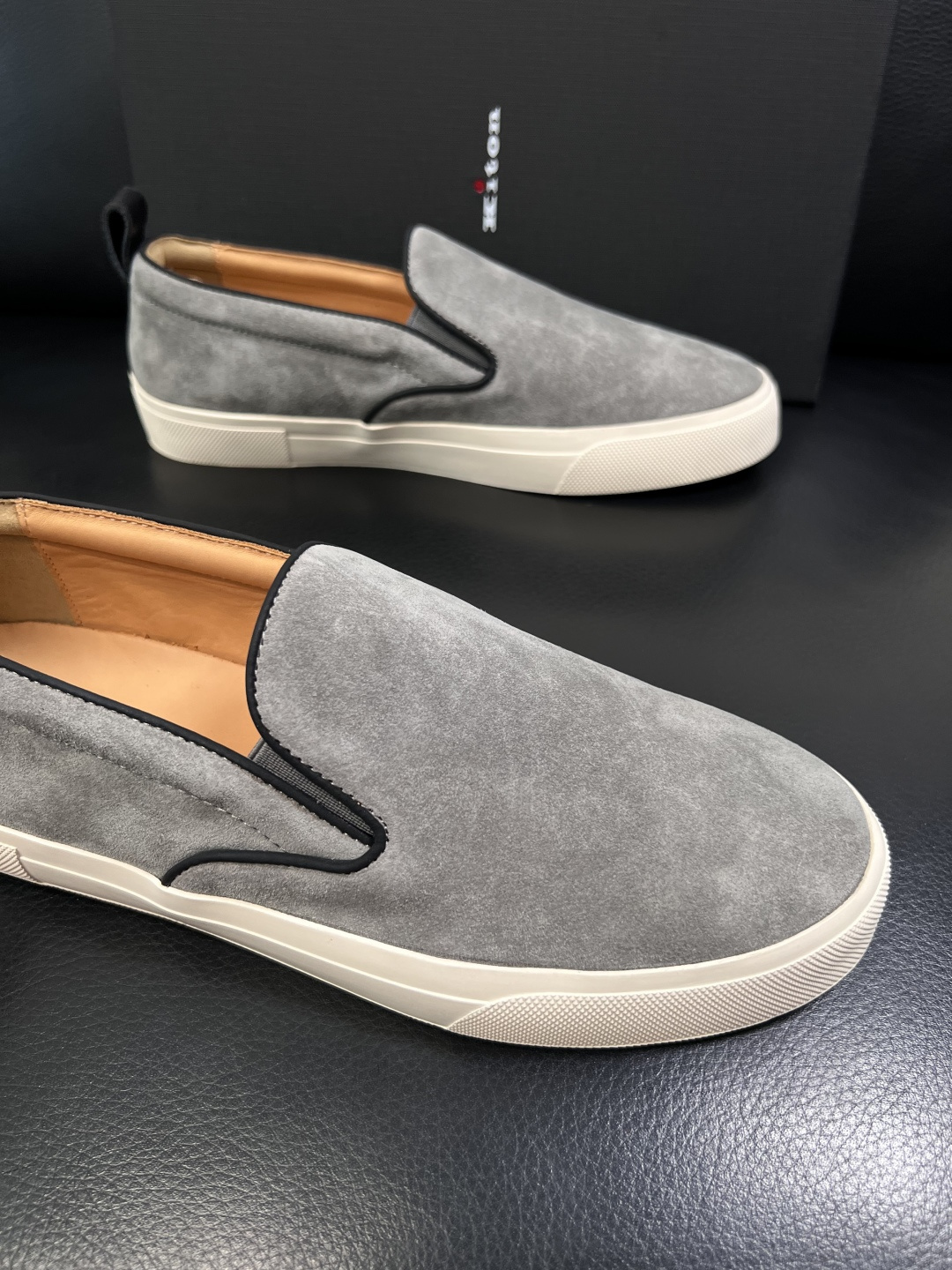 ⚠️只换码不退⚠️    kiton  高品质   顶级工艺品  专柜新品同步，鞋面意大利进口牛皮面料，