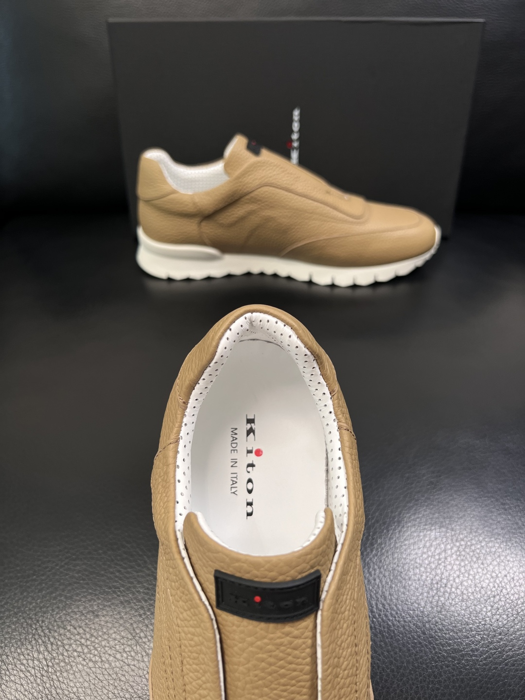 ⚠️只换码不退⚠️    kiton  高品质   顶级工艺品  专柜新品同步，鞋面意大利进口牛皮面料，