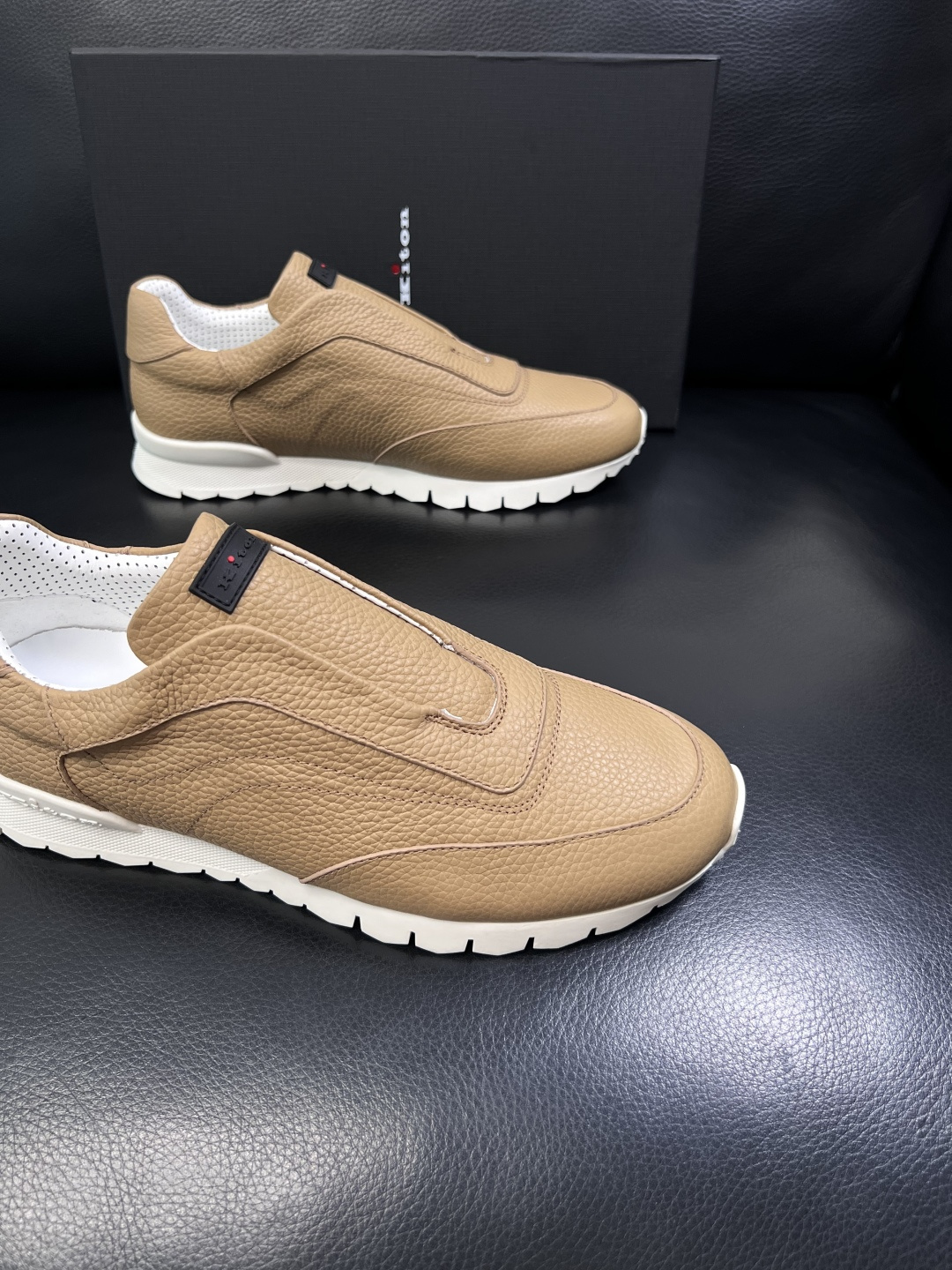 ⚠️只换码不退⚠️    kiton  高品质   顶级工艺品  专柜新品同步，鞋面意大利进口牛皮面料，