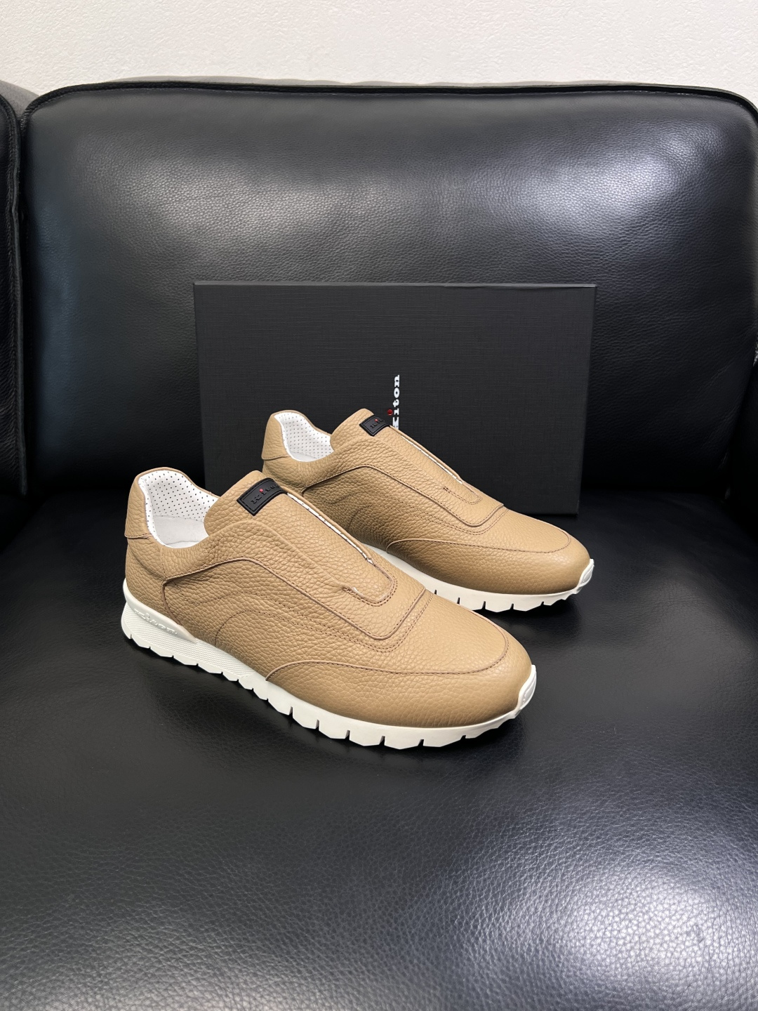 ⚠️只换码不退⚠️    kiton  高品质   顶级工艺品  专柜新品同步，鞋面意大利进口牛皮面料，