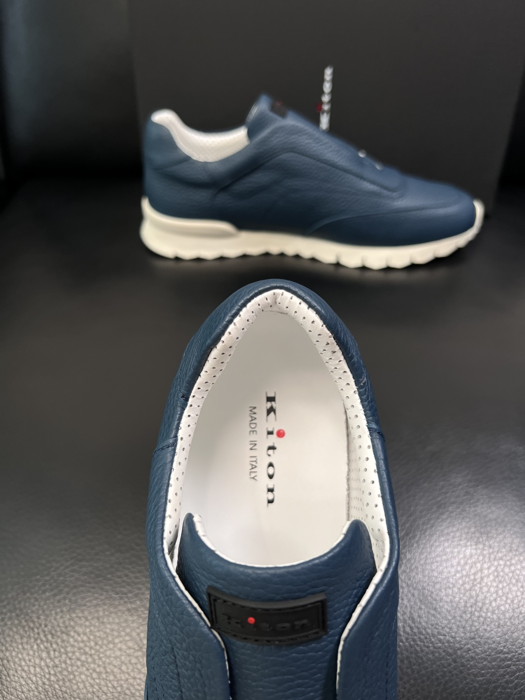 ⚠️只换码不退⚠️    kiton  高品质   顶级工艺品  专柜新品同步，鞋面意大利进口牛皮面料，