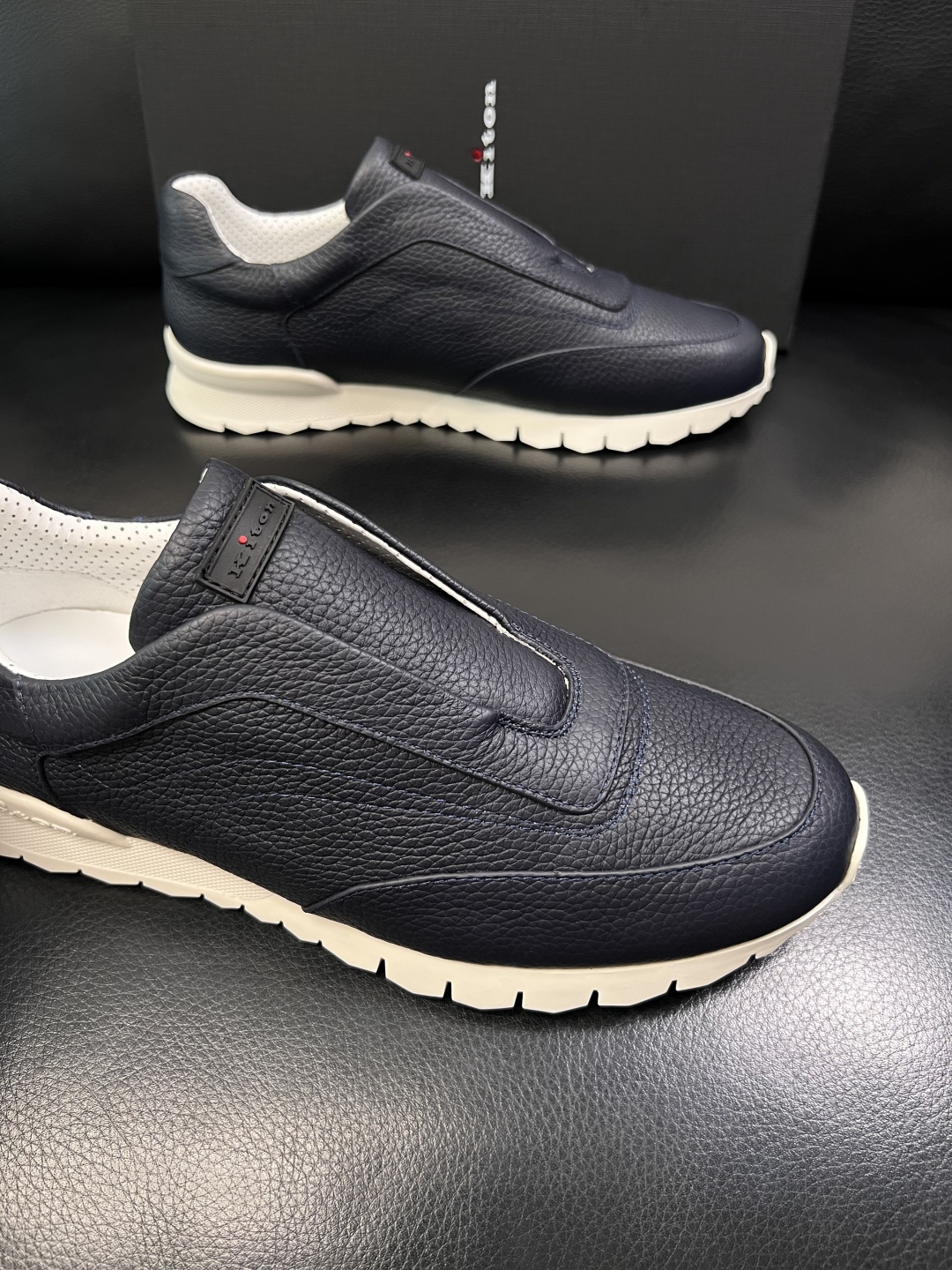 ⚠️只换码不退⚠️    kiton  高品质   顶级工艺品  专柜新品同步，鞋面意大利进口牛皮面料，