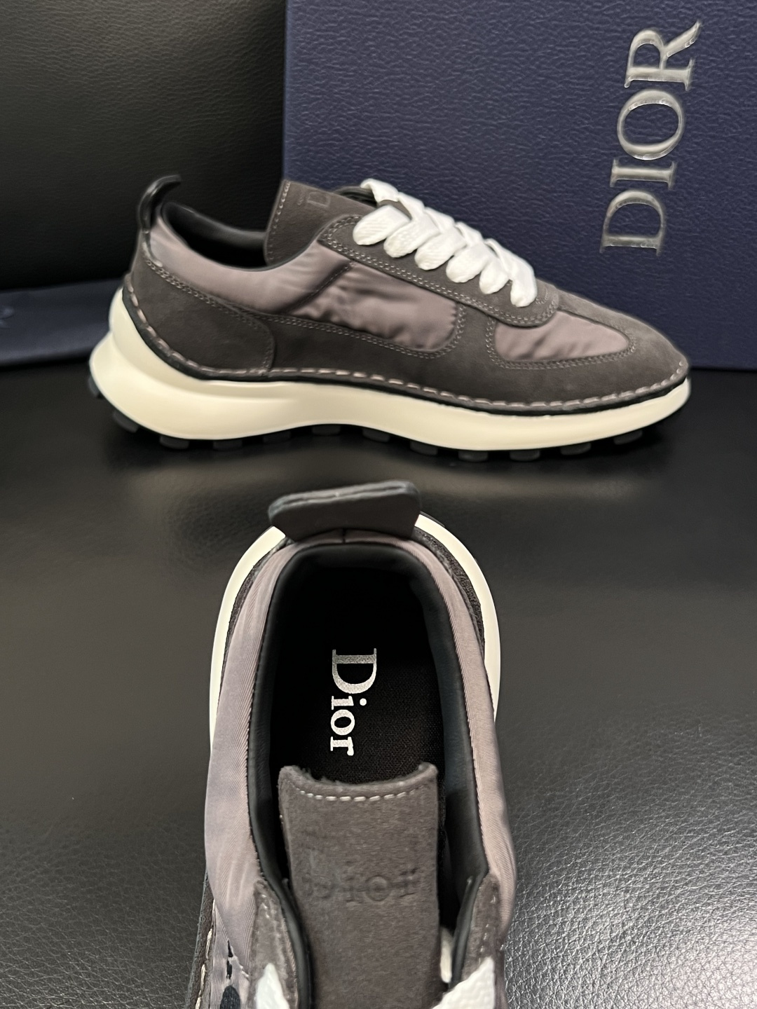Dior 顶级工艺品 迪奥  专柜同步 原厂配置，意大利进口原版牛皮面料，透气舒适进口水染牛里垫，鞋底：