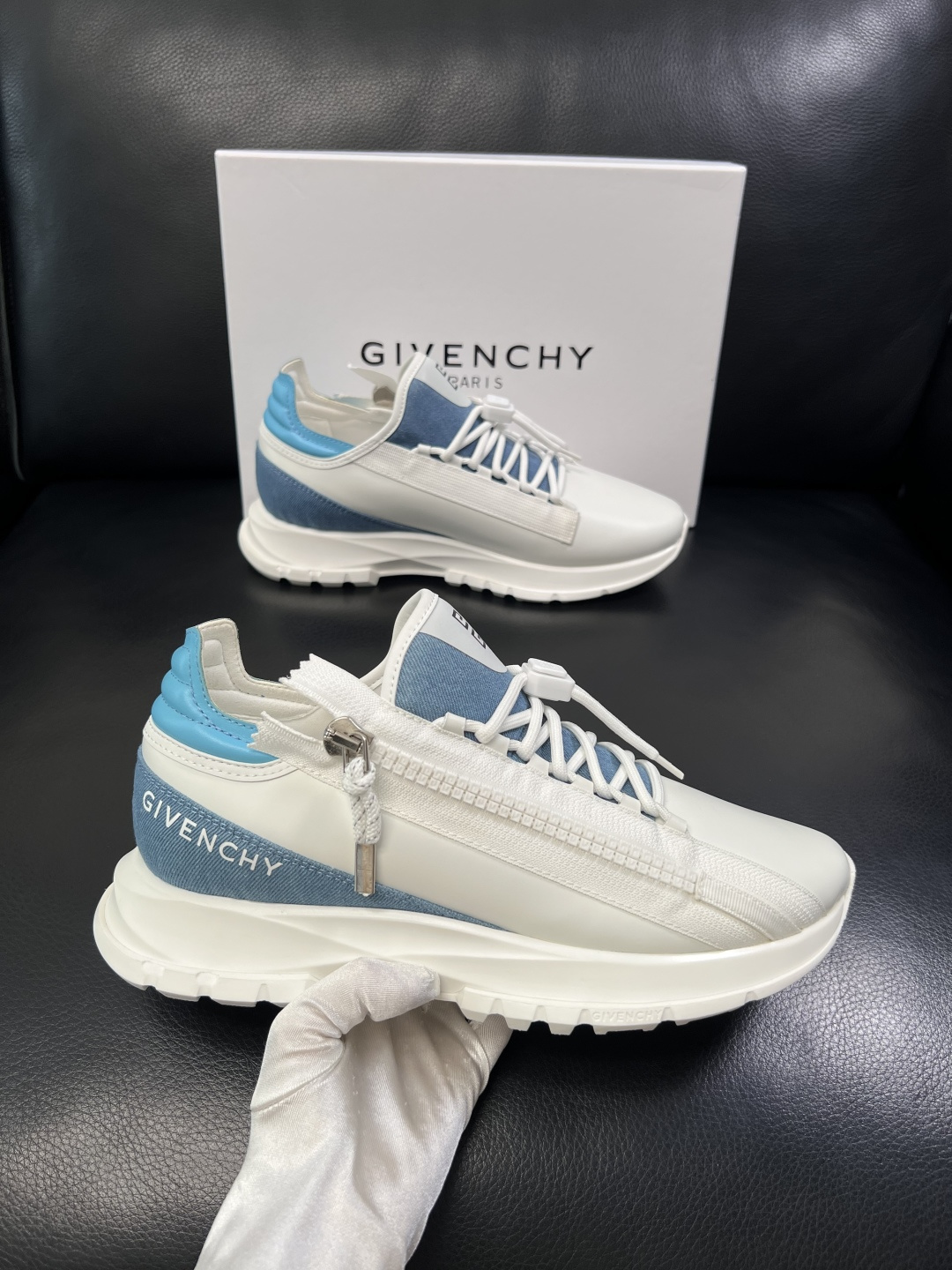 Givenchy  高品质   顶级工艺品  纪梵希  专柜新品同步，鞋面意大利进口牛皮面料，进口水染牛