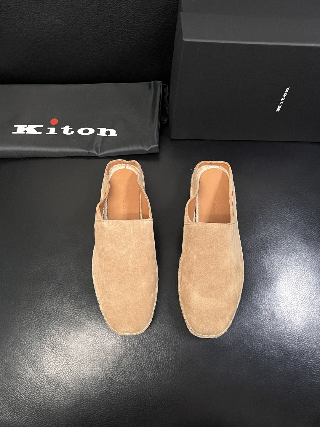 ⚠️只换码不退⚠️    kiton  高品质   顶级工艺品  专柜新品同步，鞋面意大利进口牛皮面料，