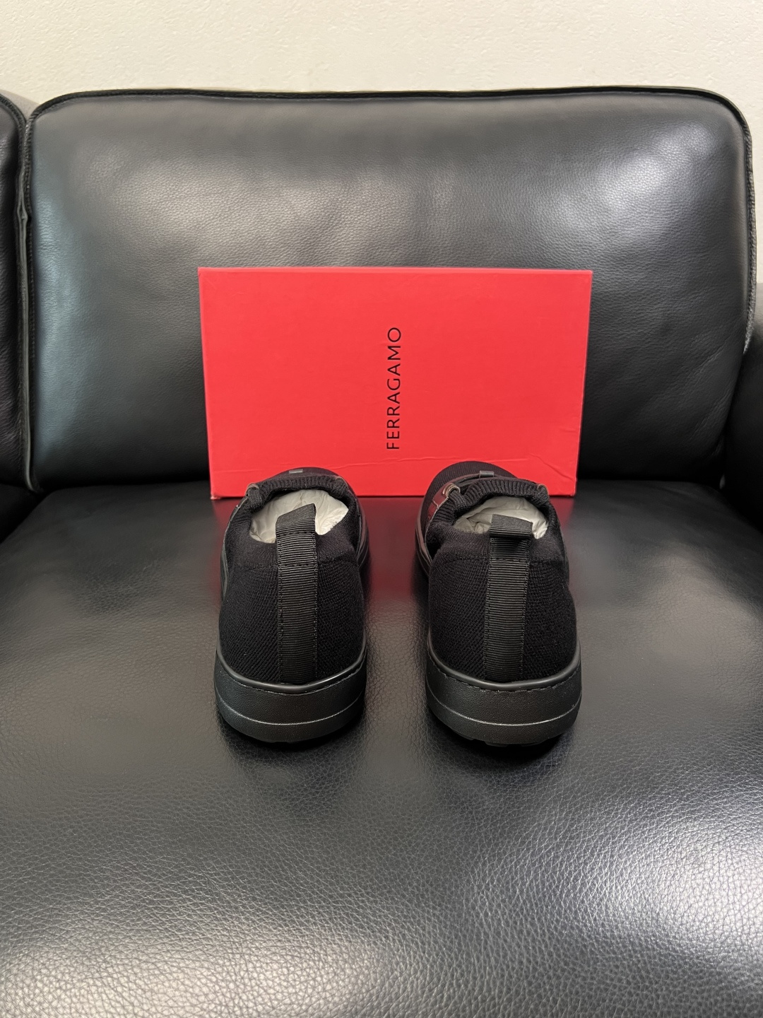 ⚠️只换码不退⚠️    Ferragamo  高品质   顶级工艺品  菲拉格慕  专柜新品同步，鞋面