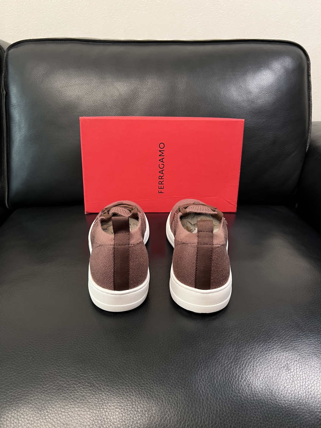 ⚠️只换码不退⚠️    Ferragamo  高品质   顶级工艺品  菲拉格慕  专柜新品同步，鞋面