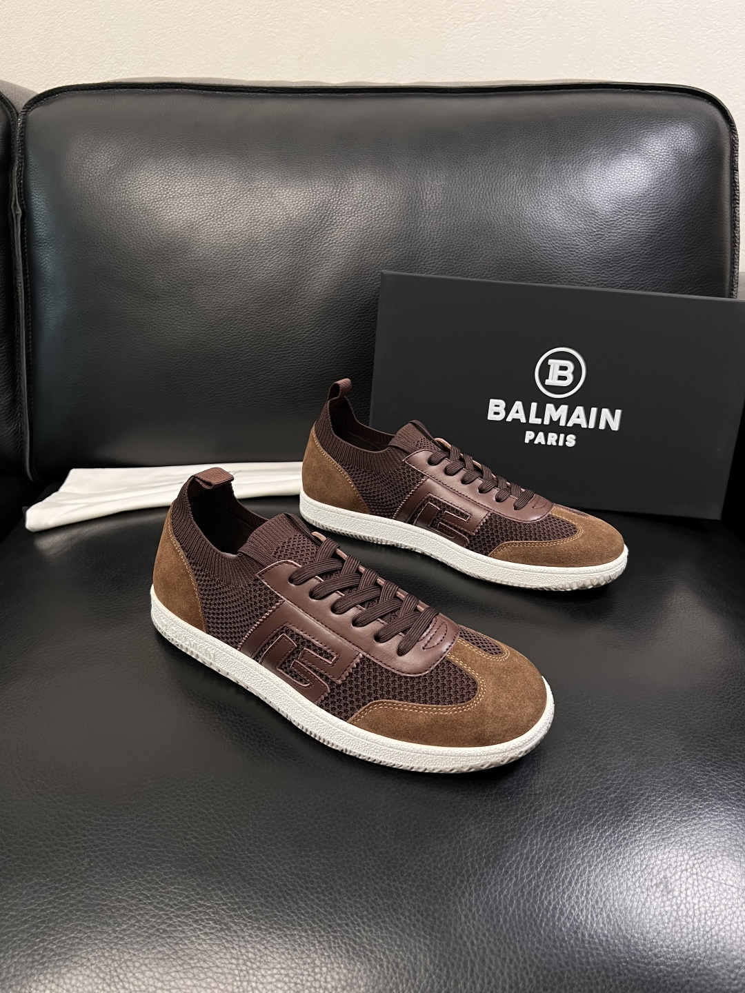 ⚠️只换码不退⚠️    BALMAIN  高品质  顶级工艺品  巴尔曼  专柜新品同步，鞋面意大利进
