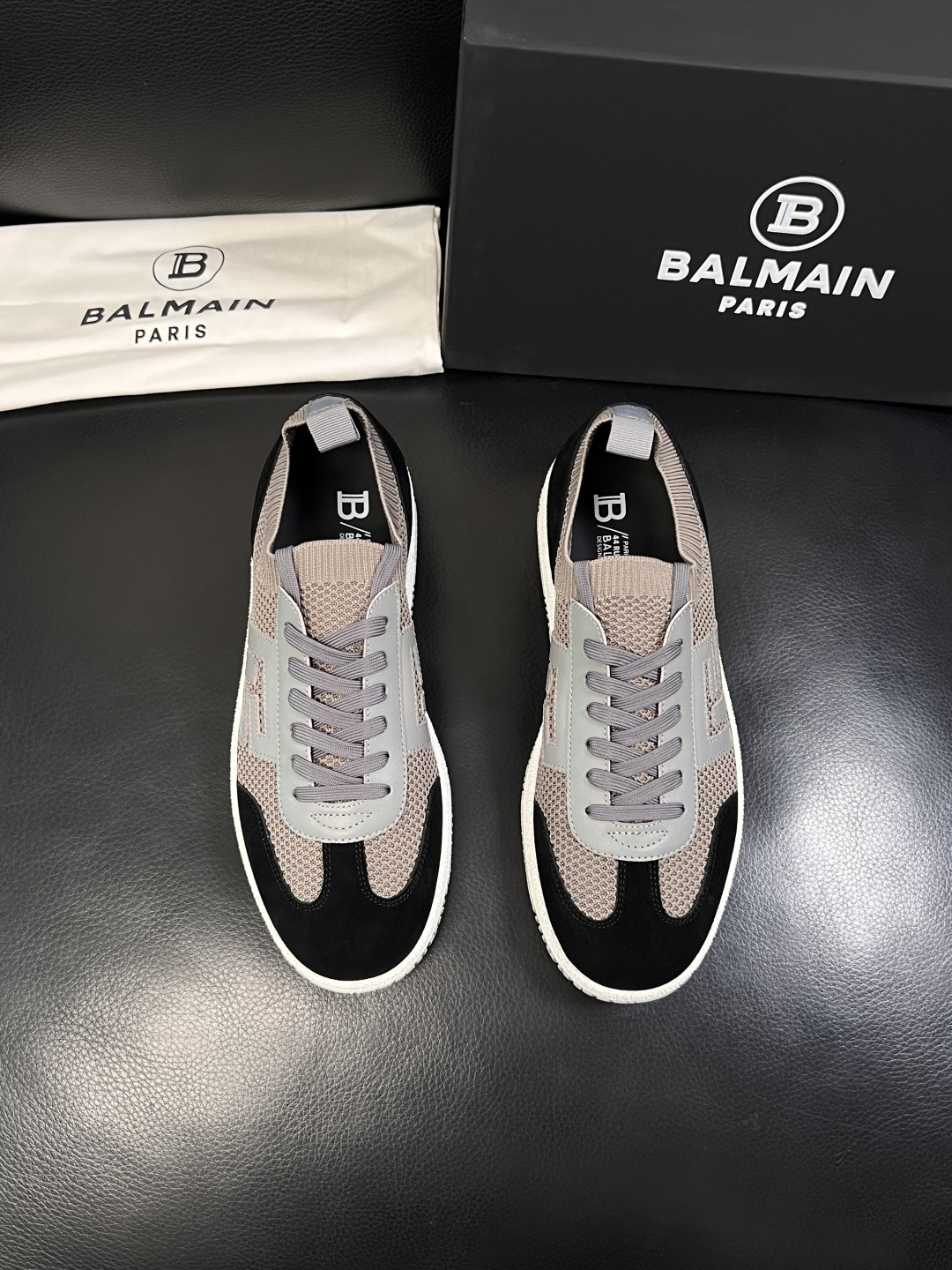 ⚠️只换码不退⚠️    BALMAIN  高品质  顶级工艺品  巴尔曼  专柜新品同步，鞋面意大利进