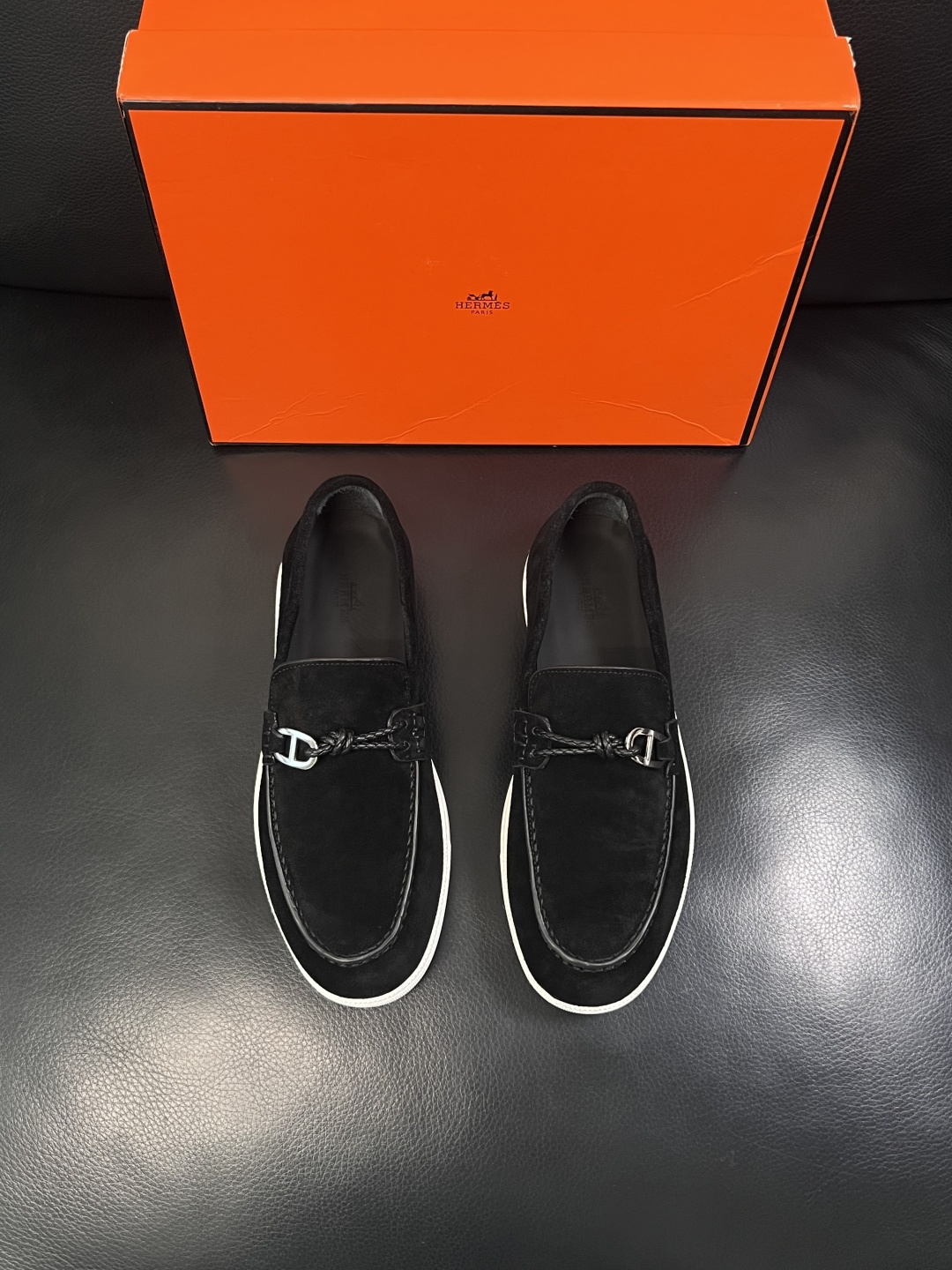 Hermes  高品质  顶级工艺品  爱马仕 专柜同步发售原厂配置，意大利进口原版牛皮面料，高品质拼接