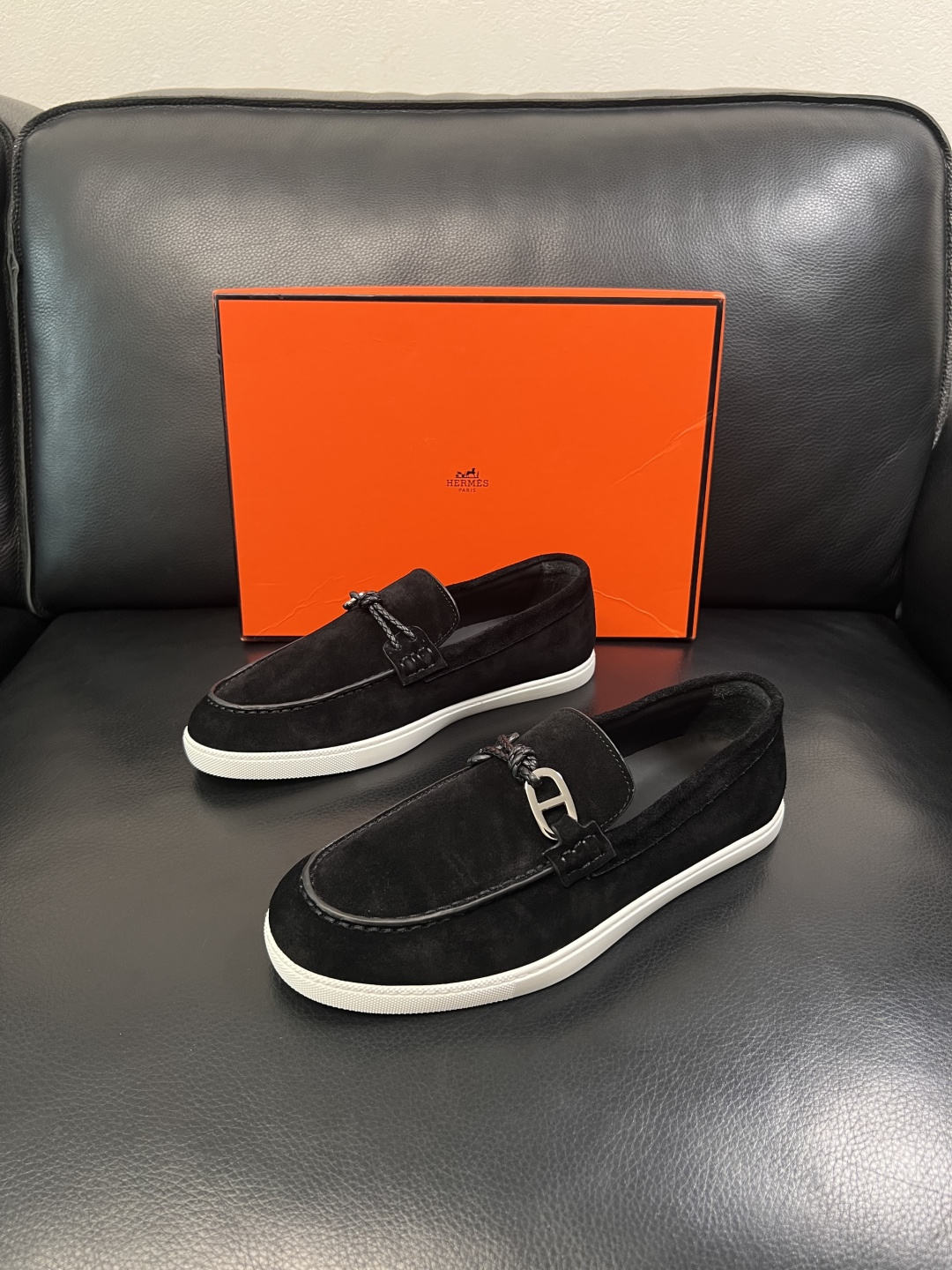 Hermes  高品质  顶级工艺品  爱马仕 专柜同步发售原厂配置，意大利进口原版牛皮面料，高品质拼接