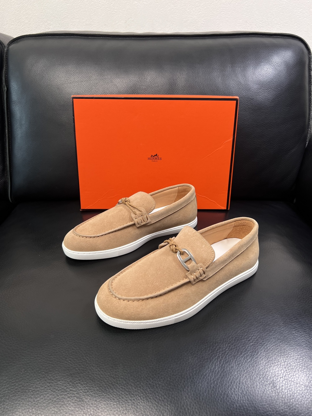 Hermes  高品质  顶级工艺品  爱马仕 专柜同步发售原厂配置，意大利进口原版牛皮面料，高品质拼接