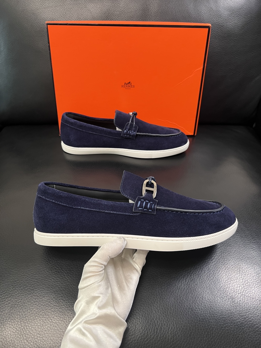 Hermes  高品质  顶级工艺品  爱马仕 专柜同步发售原厂配置，意大利进口原版牛皮面料，高品质拼接