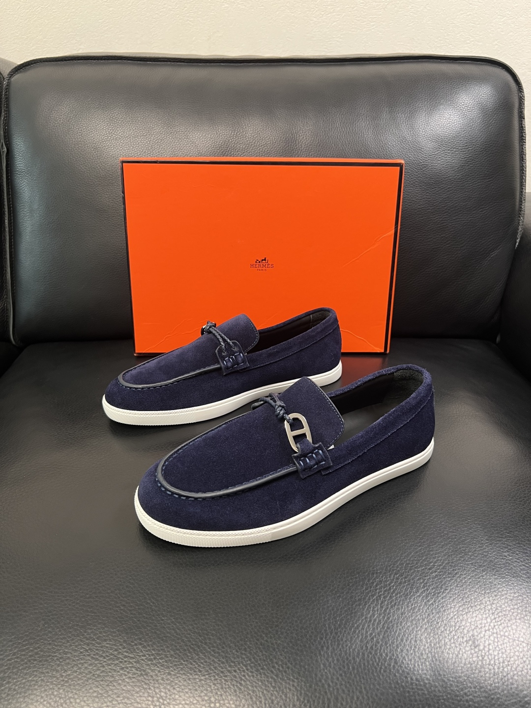 Hermes  高品质  顶级工艺品  爱马仕 专柜同步发售原厂配置，意大利进口原版牛皮面料，高品质拼接