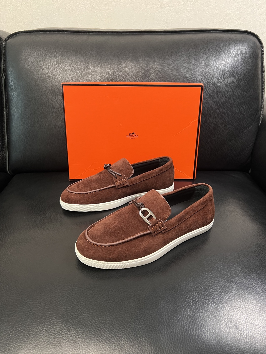 Hermes  高品质  顶级工艺品  爱马仕 专柜同步发售原厂配置，意大利进口原版牛皮面料，高品质拼接