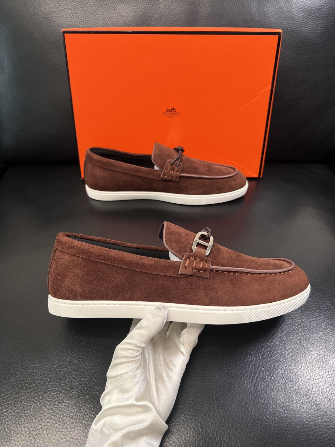 Hermes  高品质  顶级工艺品  爱马仕 专柜同步发售原厂配置，意大利进口原版牛皮面料，高品质拼接