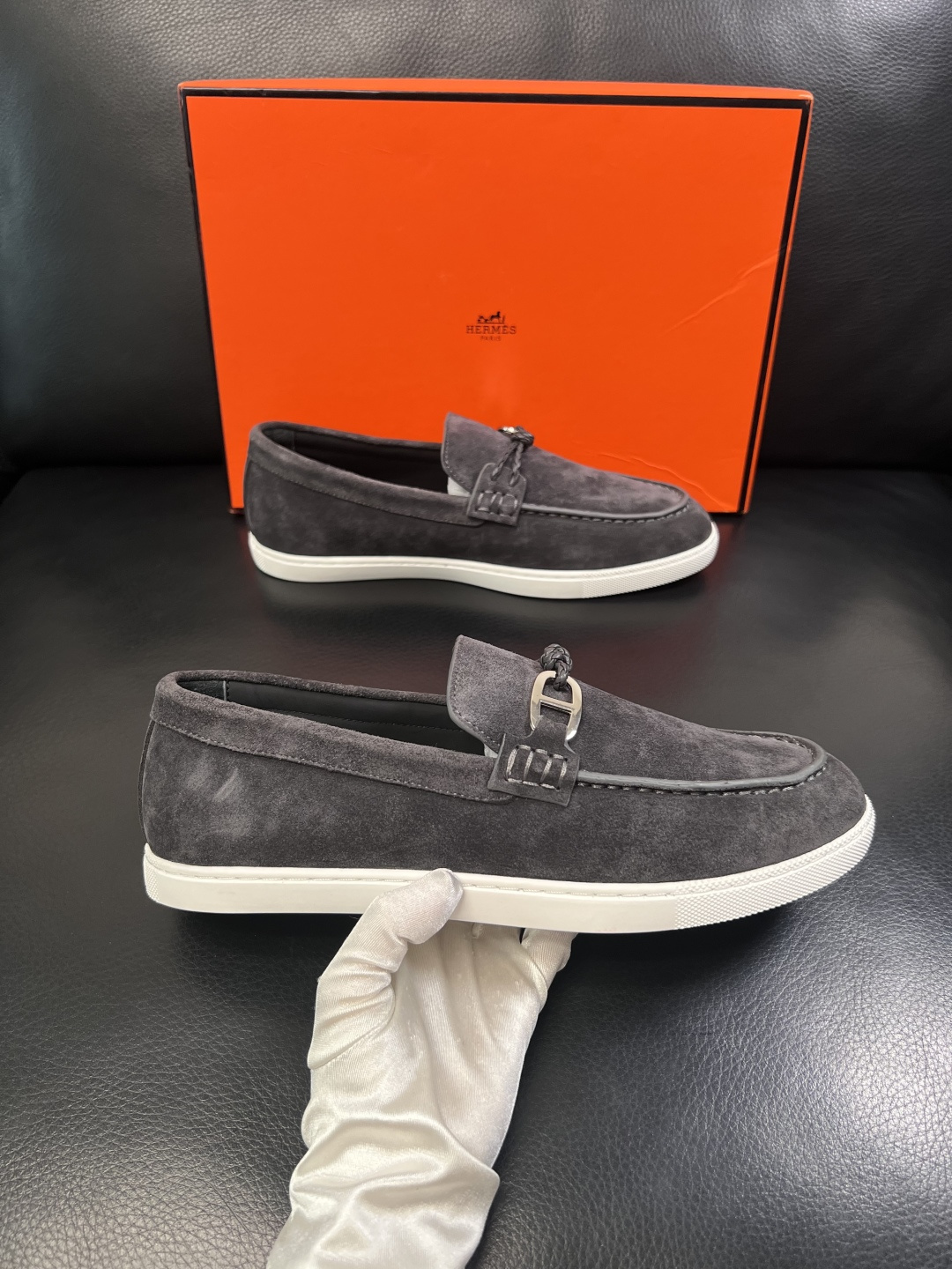 Hermes  高品质  顶级工艺品  爱马仕 专柜同步发售原厂配置，意大利进口原版牛皮面料，高品质拼接