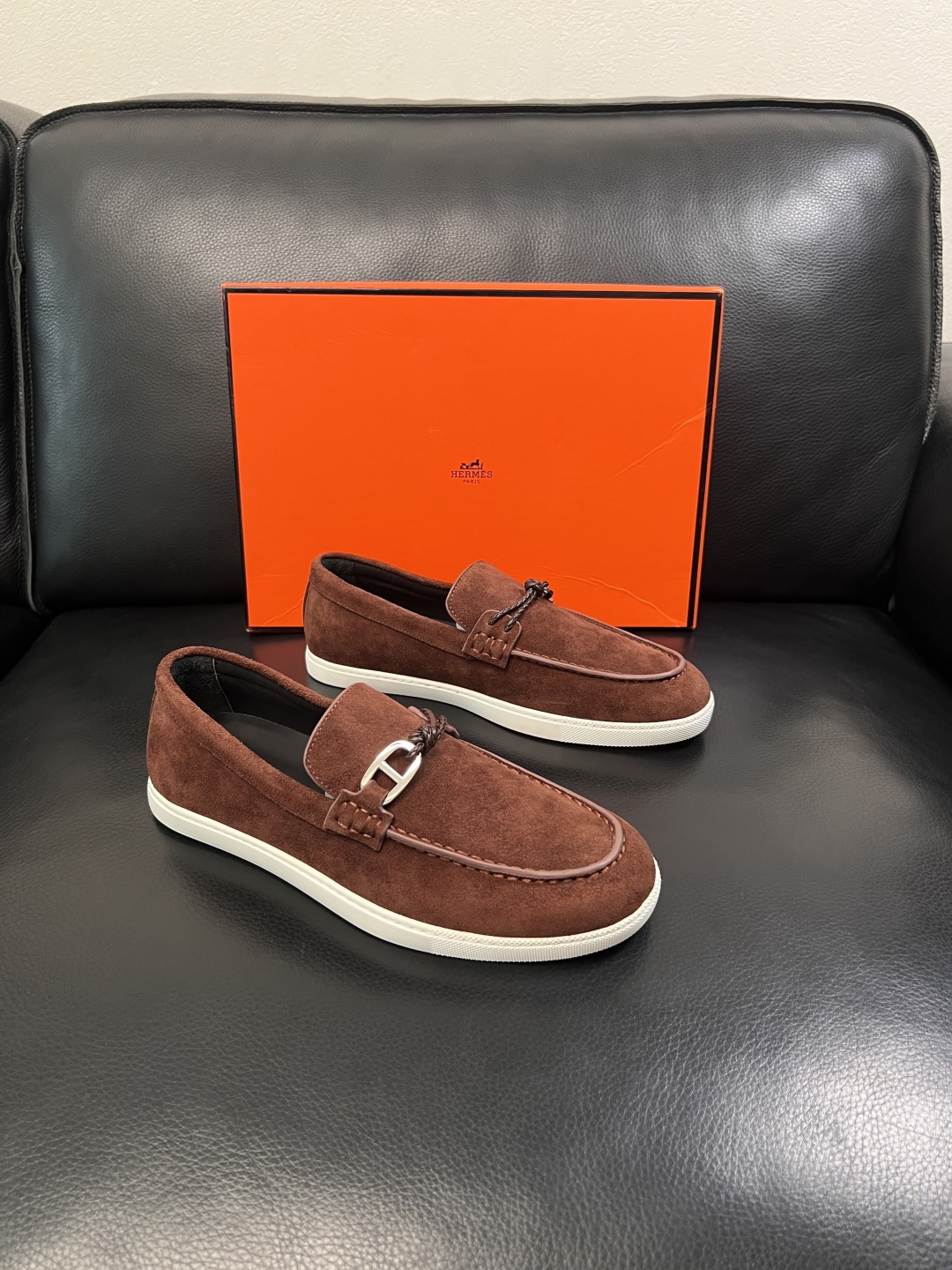 Hermes  高品质  顶级工艺品  爱马仕 专柜同步发售原厂配置，意大利进口原版牛皮面料，高品质拼接