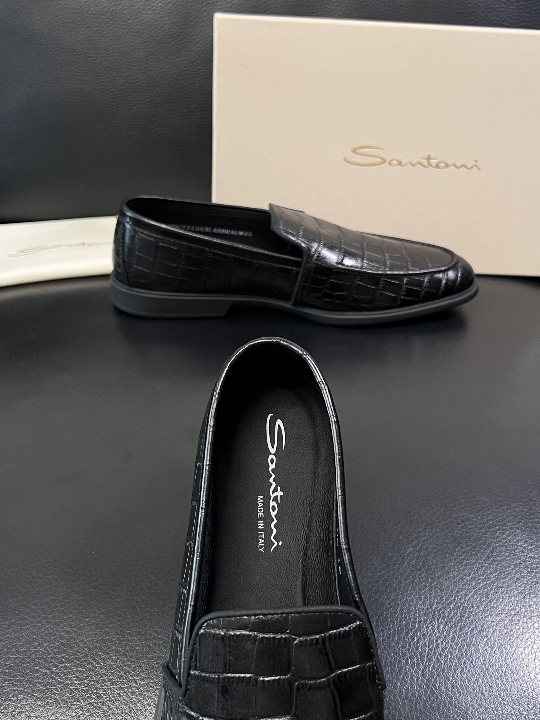 ⚠️只换码不退⚠️    Santoni  高品质    顶级工艺品  圣东尼  专柜新品同步，鞋面意大