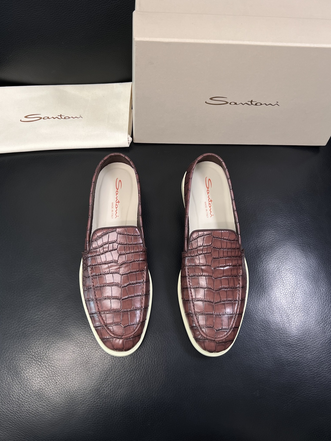 ⚠️只换码不退⚠️    Santoni  高品质    顶级工艺品  圣东尼  专柜新品同步，鞋面意大