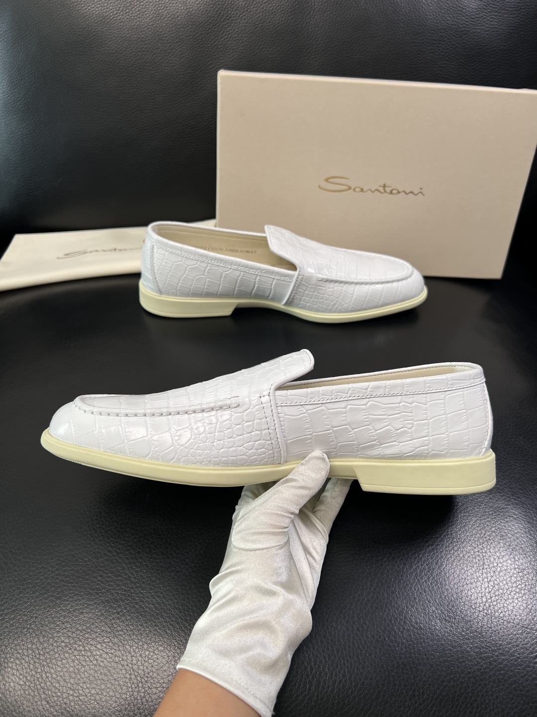 ⚠️只换码不退⚠️    Santoni  高品质    顶级工艺品  圣东尼  专柜新品同步，鞋面意大