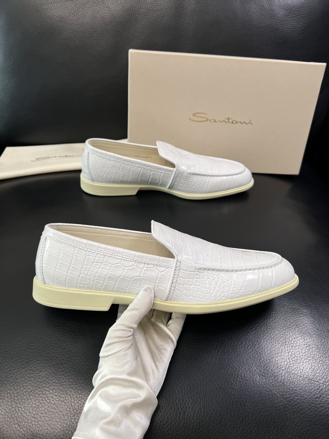 ⚠️只换码不退⚠️    Santoni  高品质    顶级工艺品  圣东尼  专柜新品同步，鞋面意大
