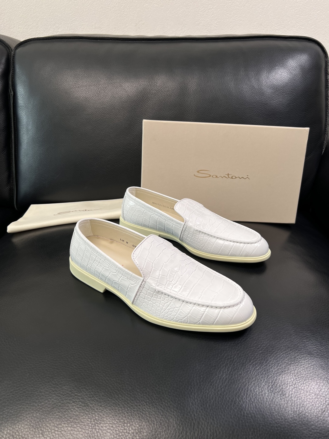 ⚠️只换码不退⚠️    Santoni  高品质    顶级工艺品  圣东尼  专柜新品同步，鞋面意大