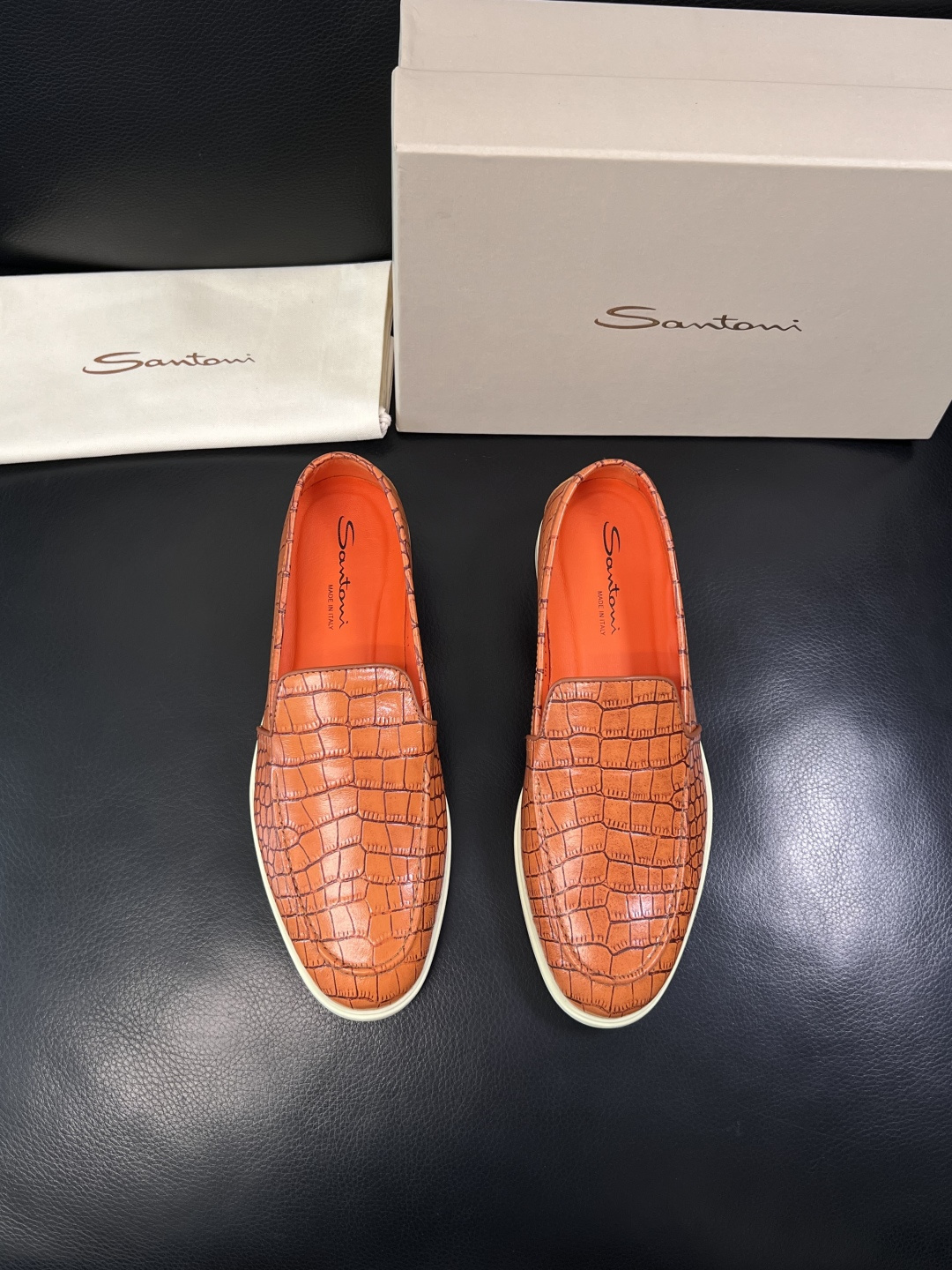 ⚠️只换码不退⚠️    Santoni  高品质    顶级工艺品  圣东尼  专柜新品同步，鞋面意大