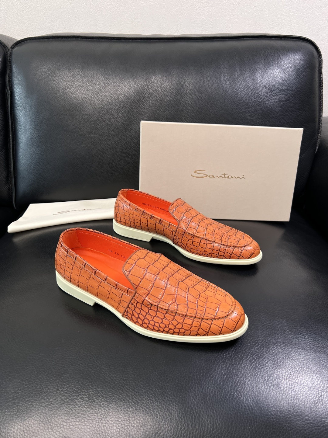 ⚠️只换码不退⚠️    Santoni  高品质    顶级工艺品  圣东尼  专柜新品同步，鞋面意大
