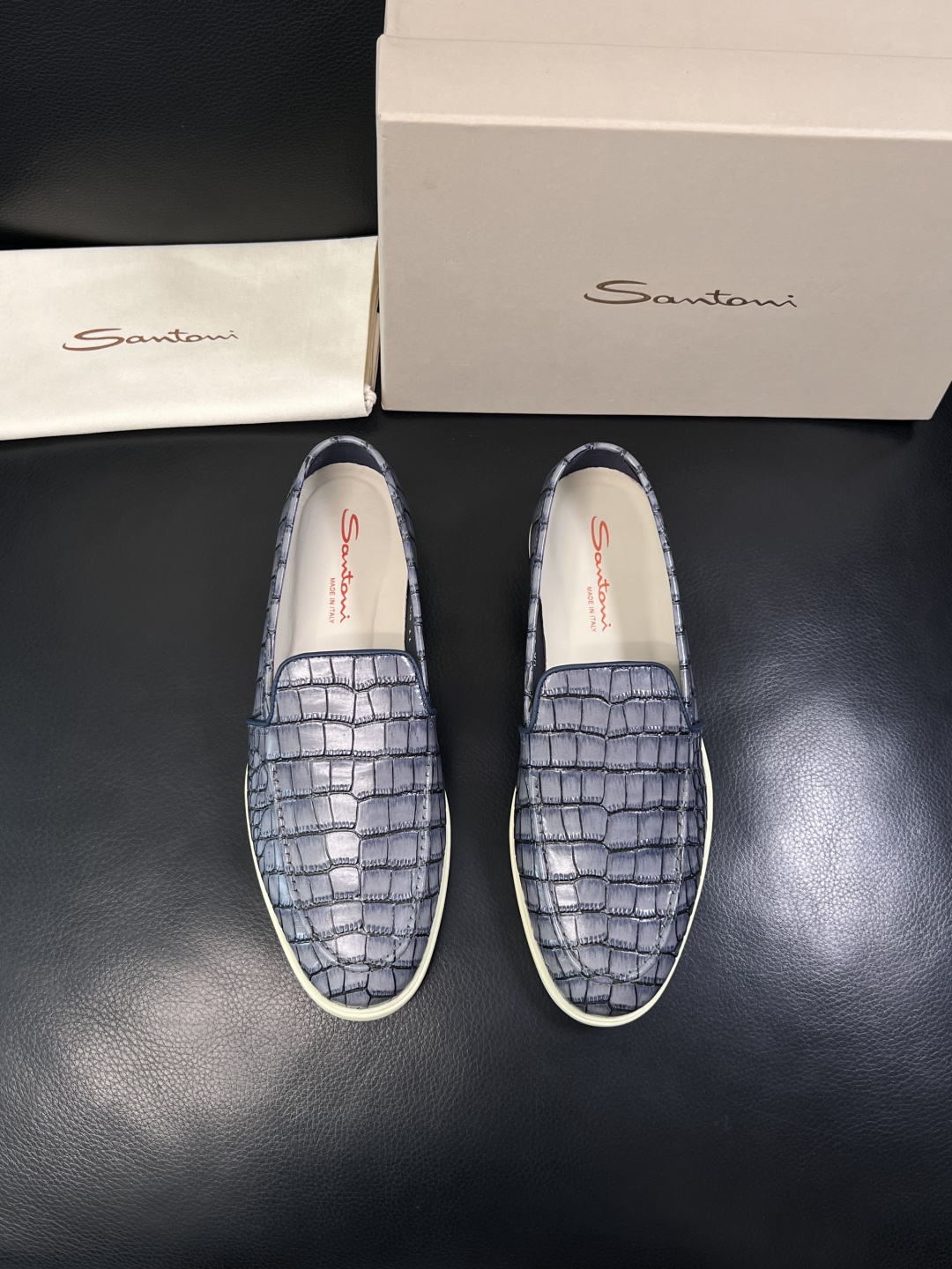 ⚠️只换码不退⚠️    Santoni  高品质    顶级工艺品  圣东尼  专柜新品同步，鞋面意大