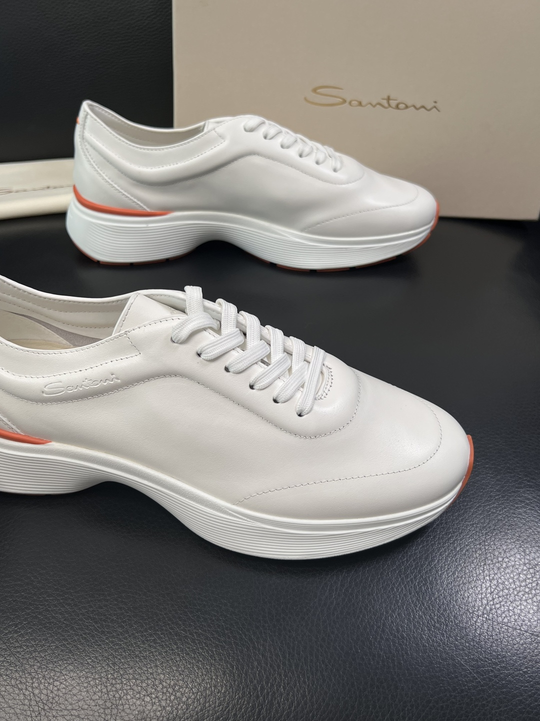 ⚠️只换码不退⚠️    Santoni  高品质    顶级工艺品  圣东尼  专柜新品同步，鞋面意大