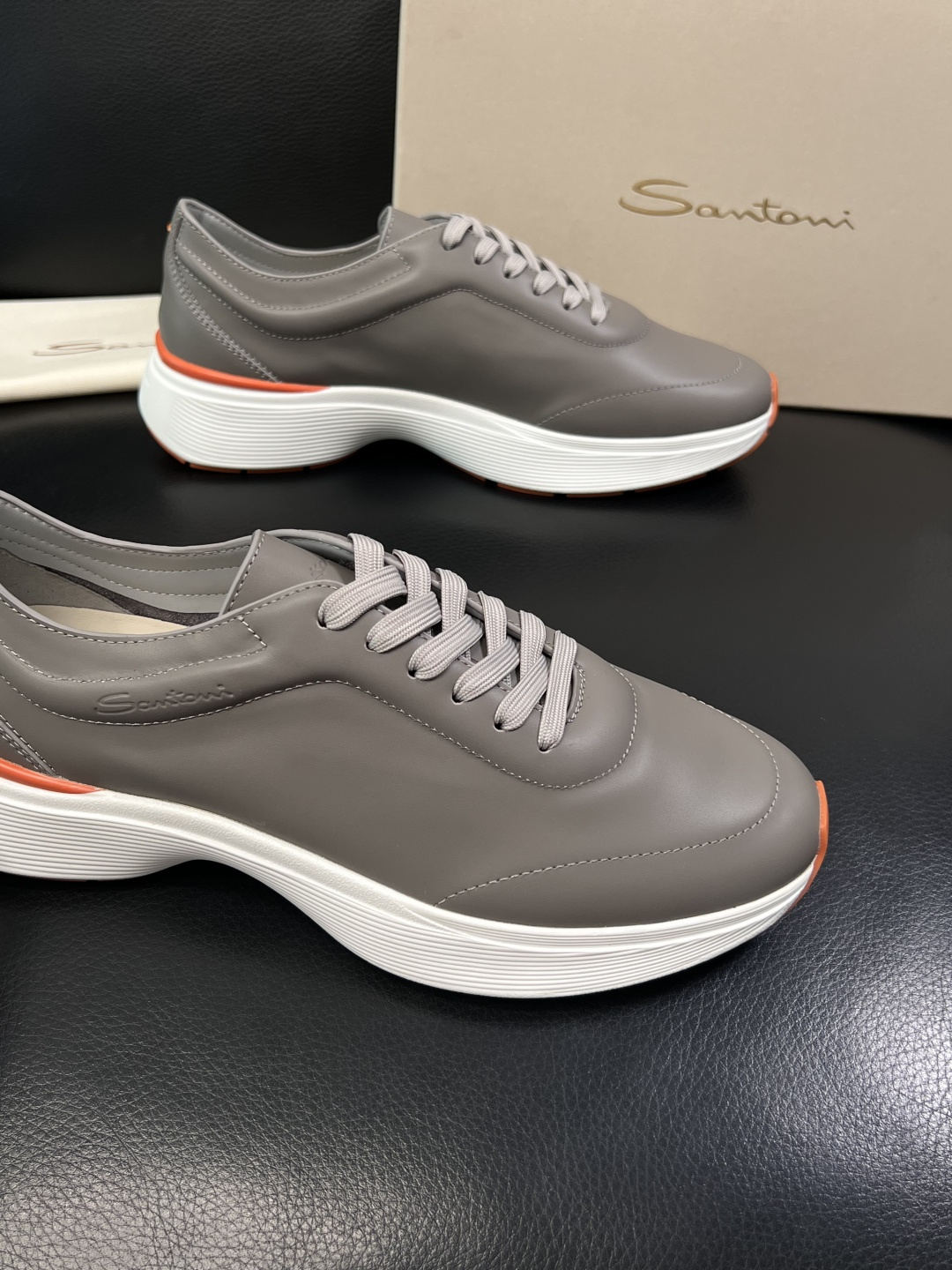 ⚠️只换码不退⚠️    Santoni  高品质    顶级工艺品  圣东尼  专柜新品同步，鞋面意大