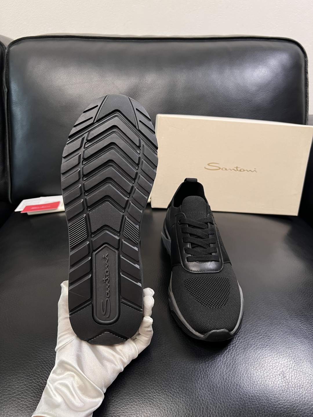Santoni  高品质    顶级工艺品  圣东尼  专柜新品同步，鞋面意大利进口牛皮飞织面料，进口水