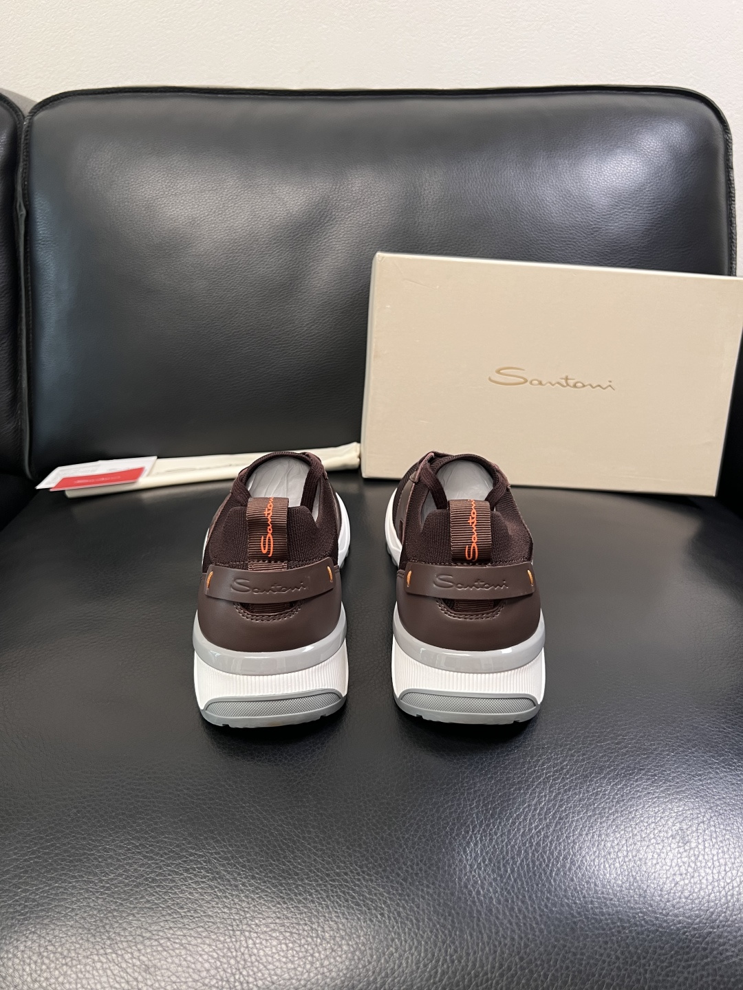 Santoni  高品质    顶级工艺品  圣东尼  专柜新品同步，鞋面意大利进口牛皮飞织面料，进口水