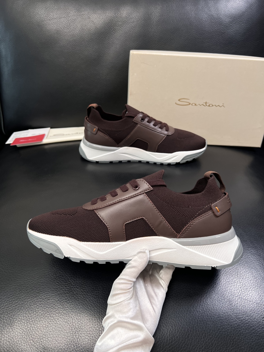 Santoni  高品质    顶级工艺品  圣东尼  专柜新品同步，鞋面意大利进口牛皮飞织面料，进口水