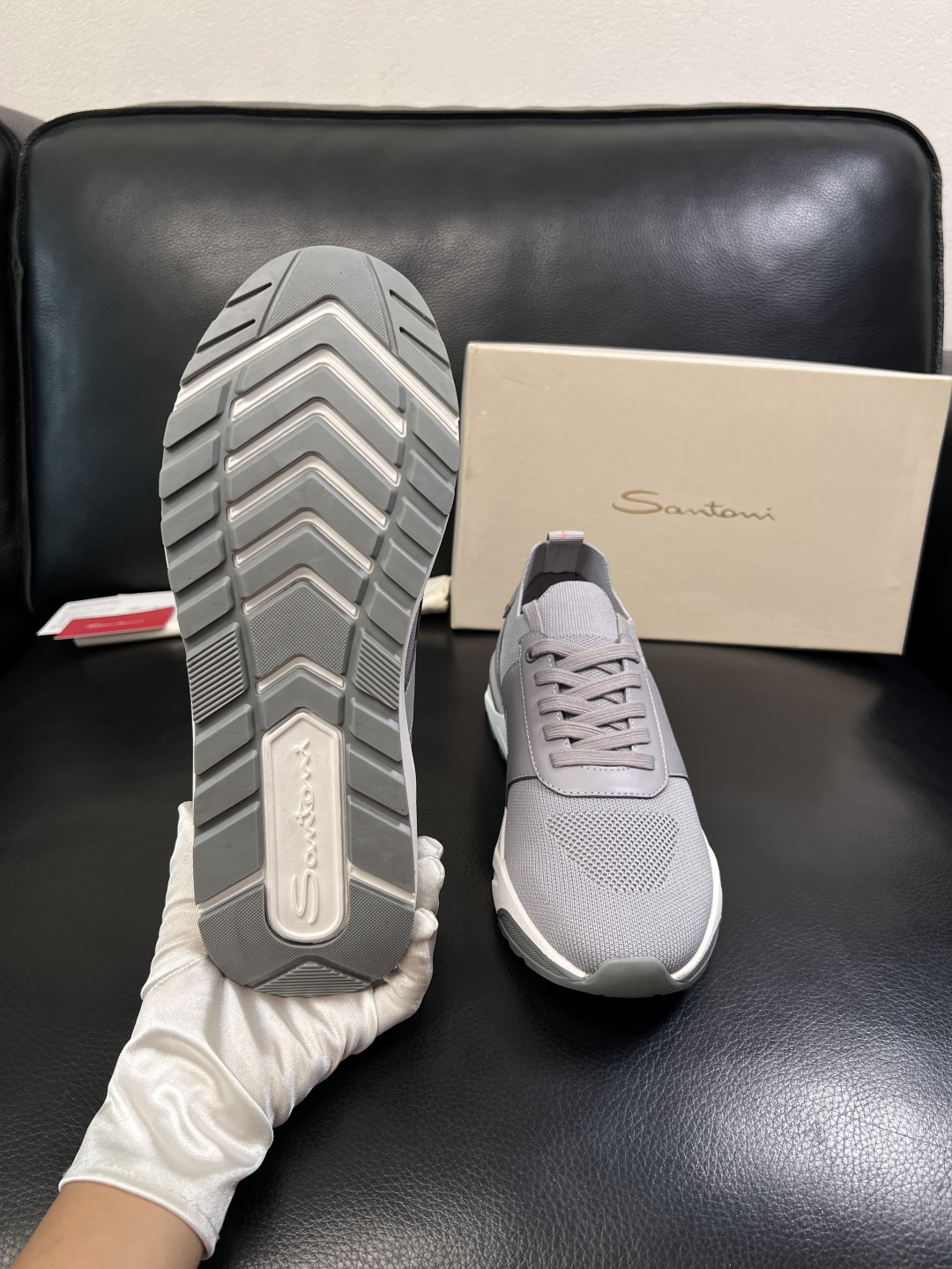 Santoni  高品质    顶级工艺品  圣东尼  专柜新品同步，鞋面意大利进口牛皮飞织面料，进口水
